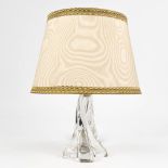 Daum France, a mid-C. table lamp made of crystal (11 x 11 x 20cm)