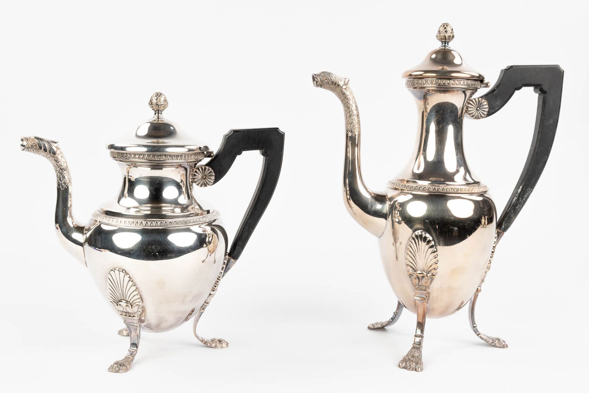 Mills Van Den Torren, a coffee and tea service made of silver-plated metal. (14,5 x 24 x 31cm) - Image 9 of 21