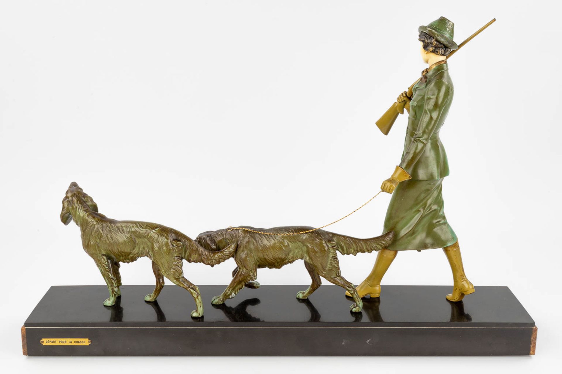 'Depart Pour La Chasse', a statue made in art deco style of marble and spelter. (12 x 67 x 45cm) - Image 4 of 13