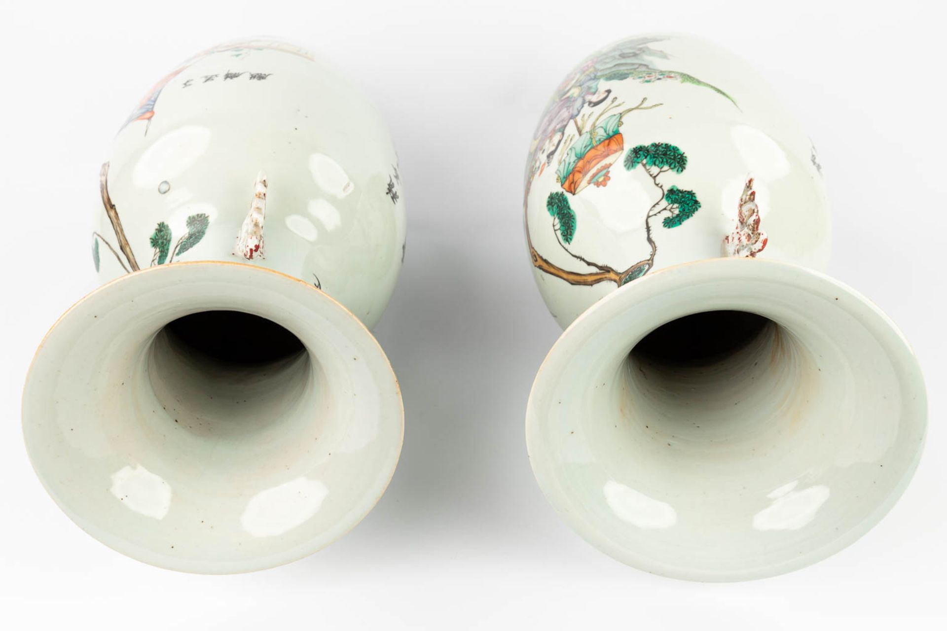 A pair of Chinese vases made of porcelain and decorated with mythological figurines. (58 x 22 cm) - Image 3 of 13