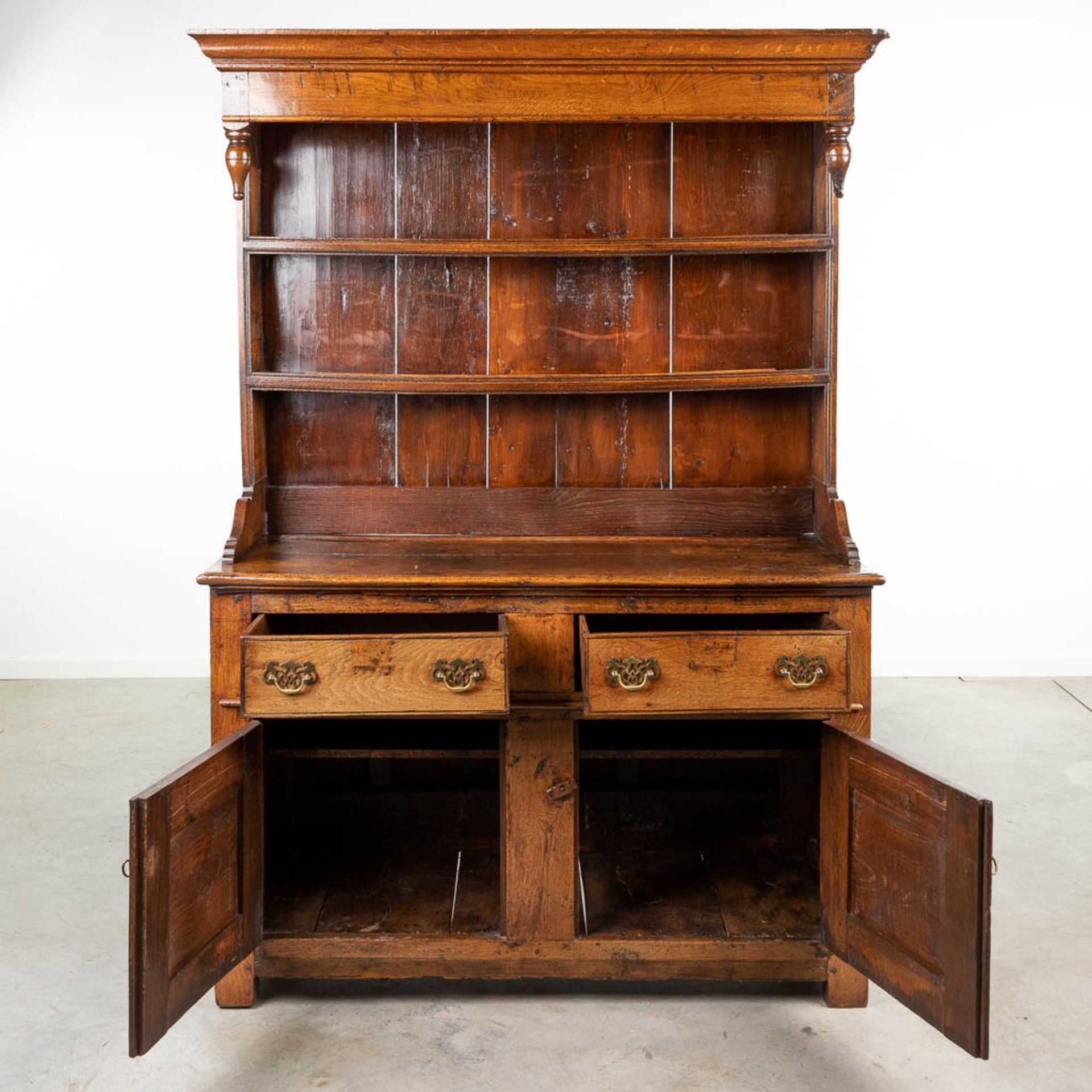 A plate cabinet / vaisselier, made of sculptured oak (50 x 130 x 180cm) - Bild 3 aus 13