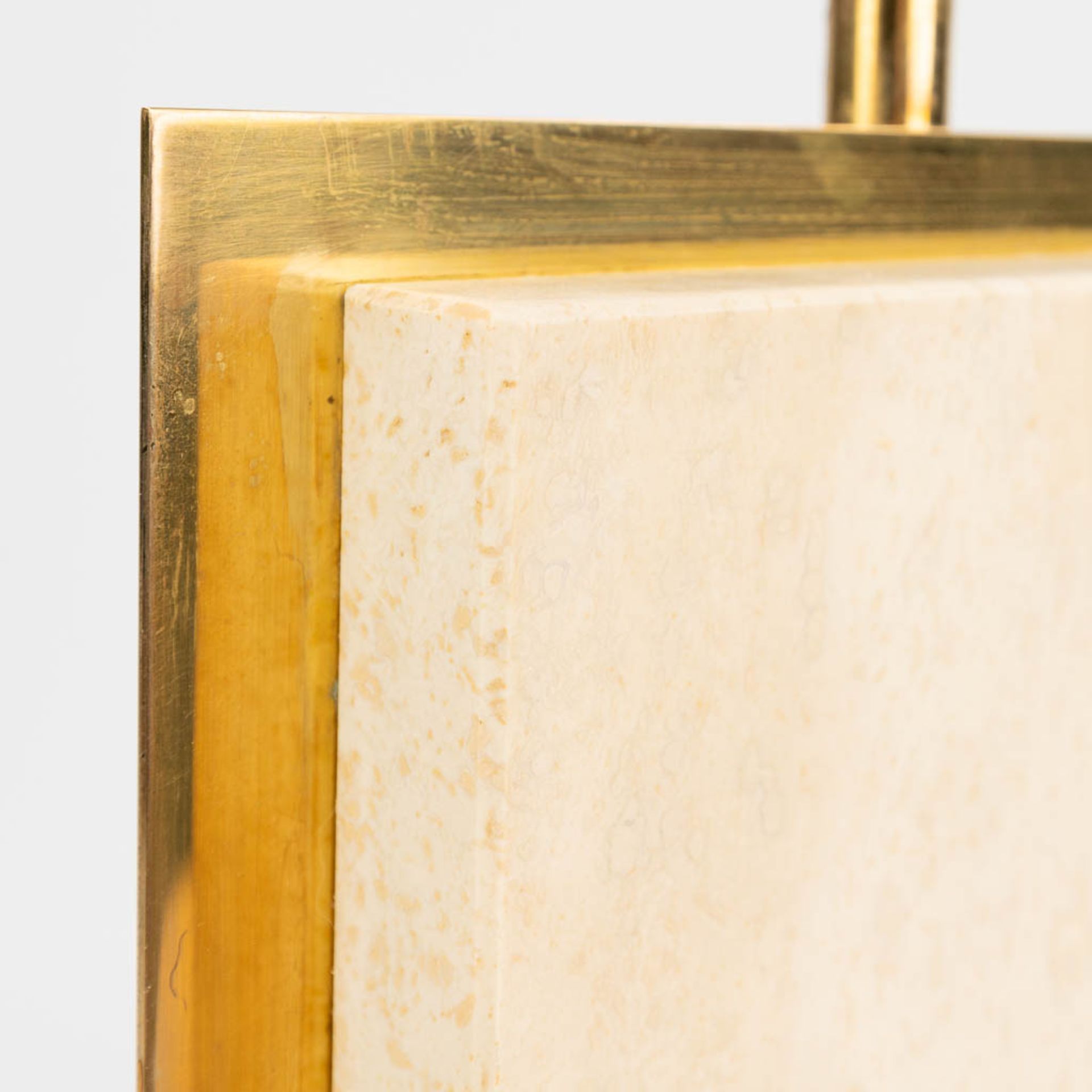 Camille BREESCHE (XX) a travertine table lamp with gold-plated metal parts. (10 x 26 x 44cm) - Bild 9 aus 11