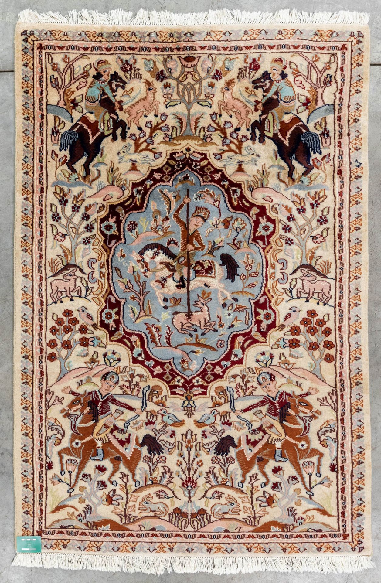 A collection of 5 machine made carpets, made of silk and wool. 20th C. - Image 17 of 39