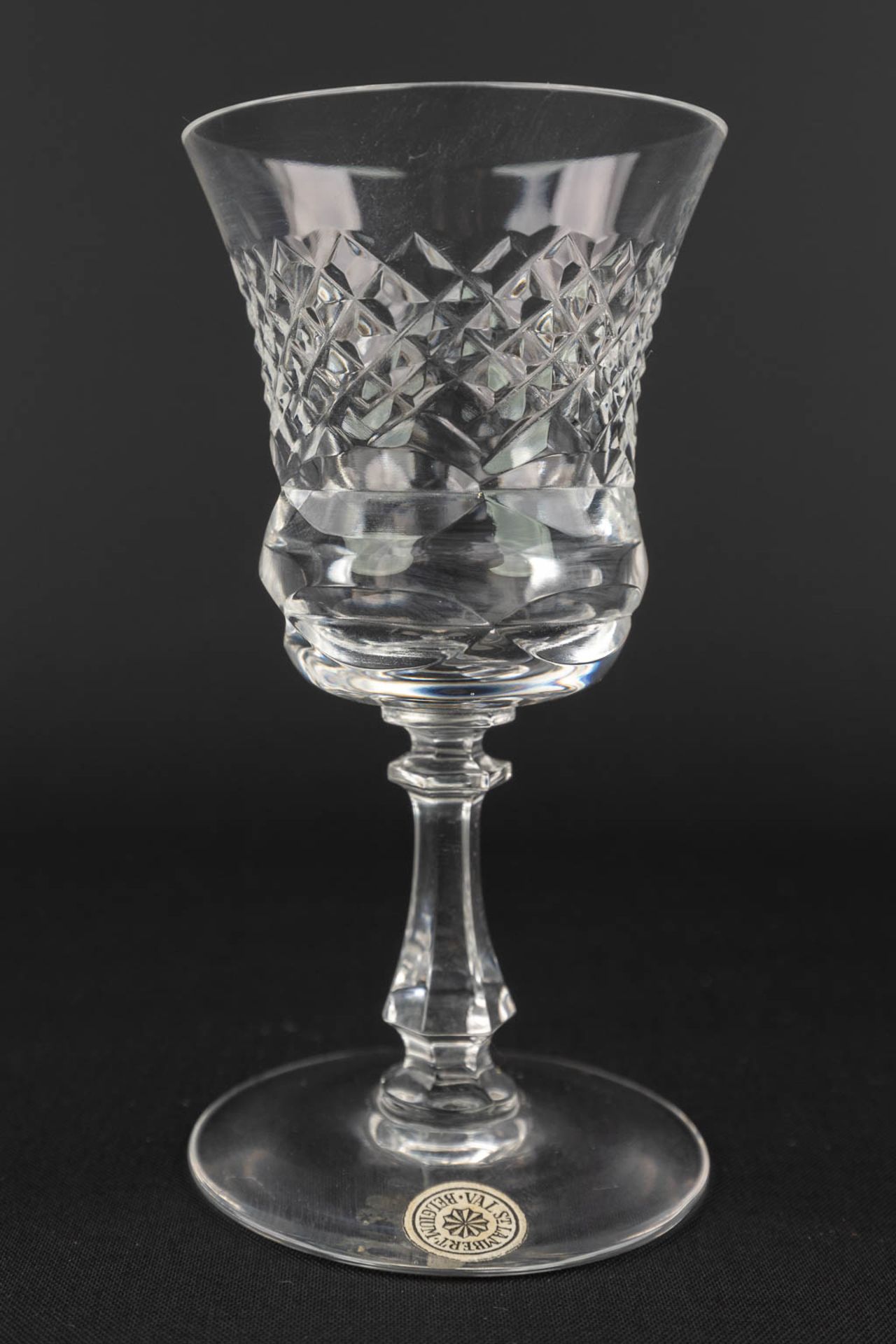 Val Saint-Lambert, a bowl and set of 6 glasses made of cut crystal. (9,5 x 25cm) - Bild 20 aus 20