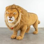 Steiff Lion, EAN 502651, around 1991-1997 (170 x 100cm)