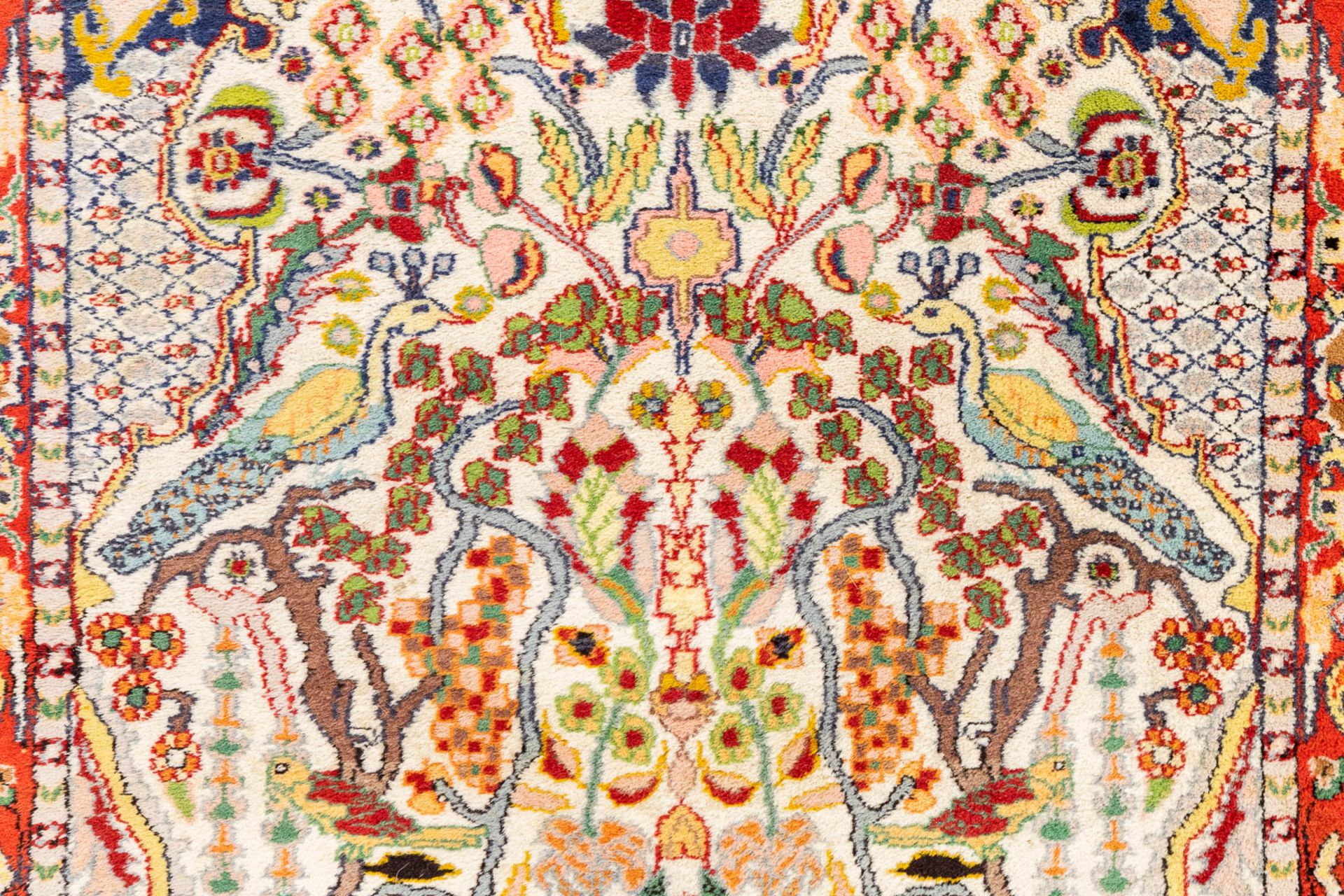 An Oriental hand-made carpet, 'Tree Of Life', Isphahan. (158 x 97 cm) - Image 3 of 7