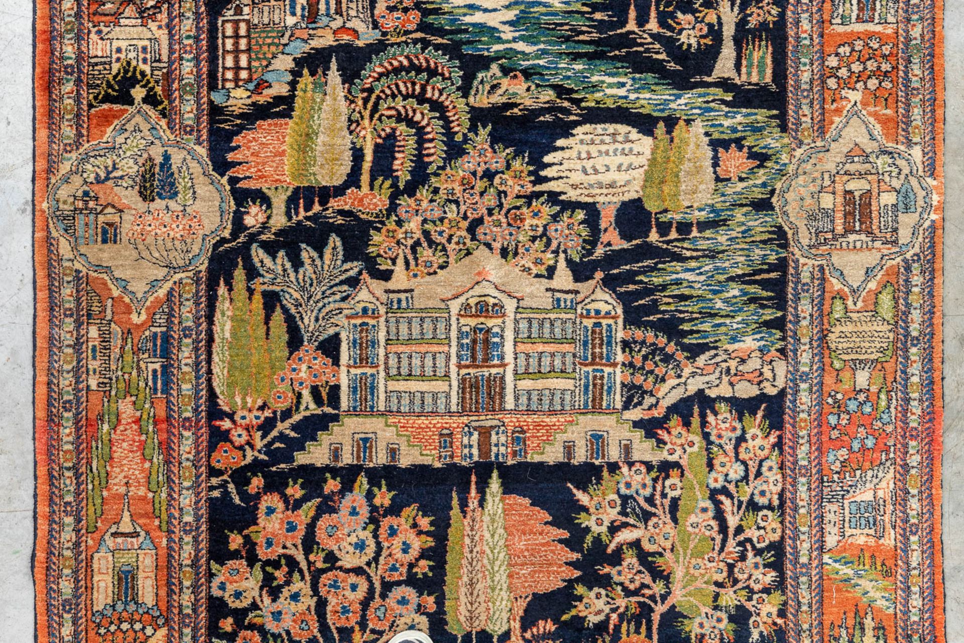 A figurative Oriental hand-made carpet. (206 x 134 cm) - Image 8 of 12
