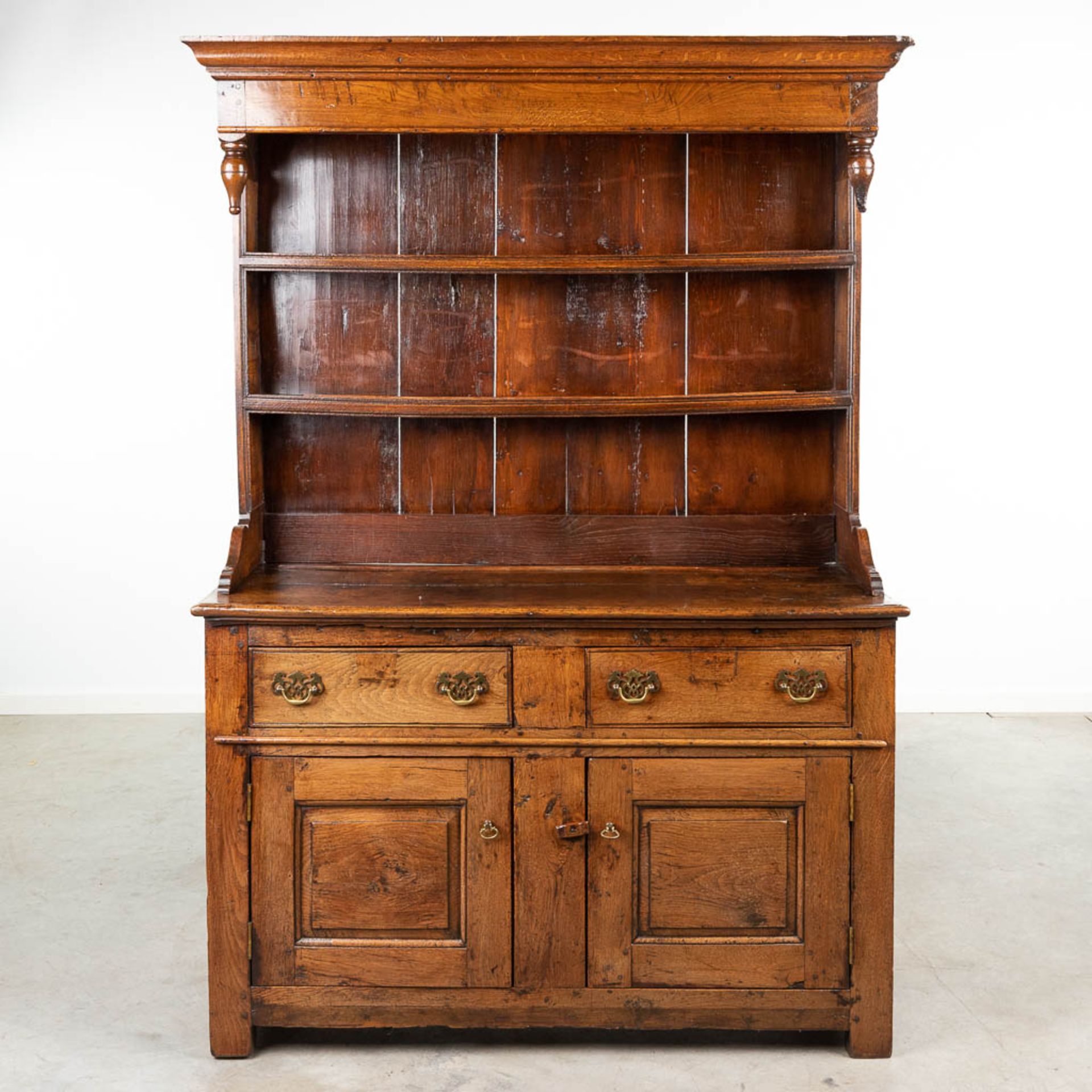 A plate cabinet / vaisselier, made of sculptured oak (50 x 130 x 180cm) - Bild 11 aus 13