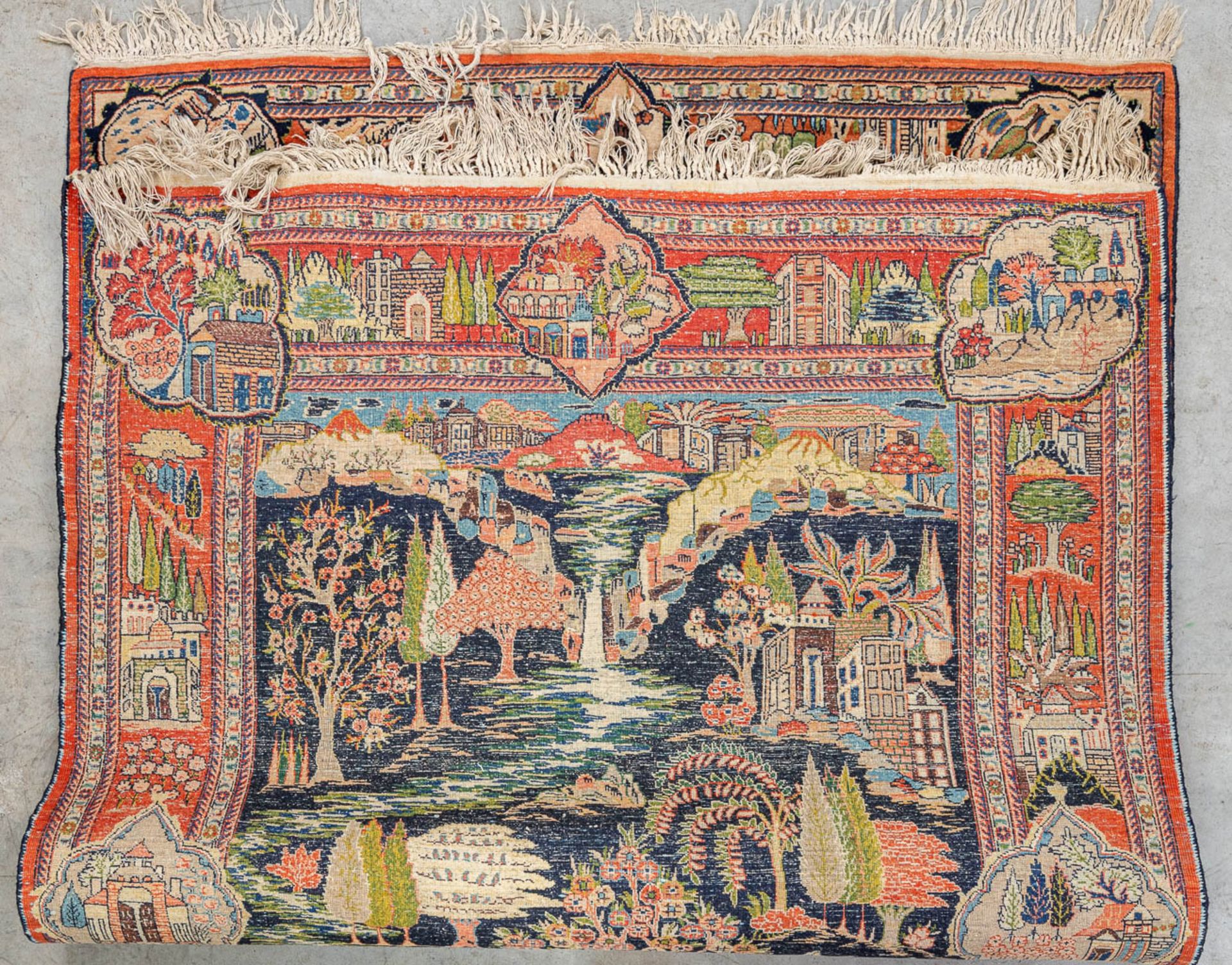 A figurative Oriental hand-made carpet. (206 x 134 cm) - Image 6 of 12