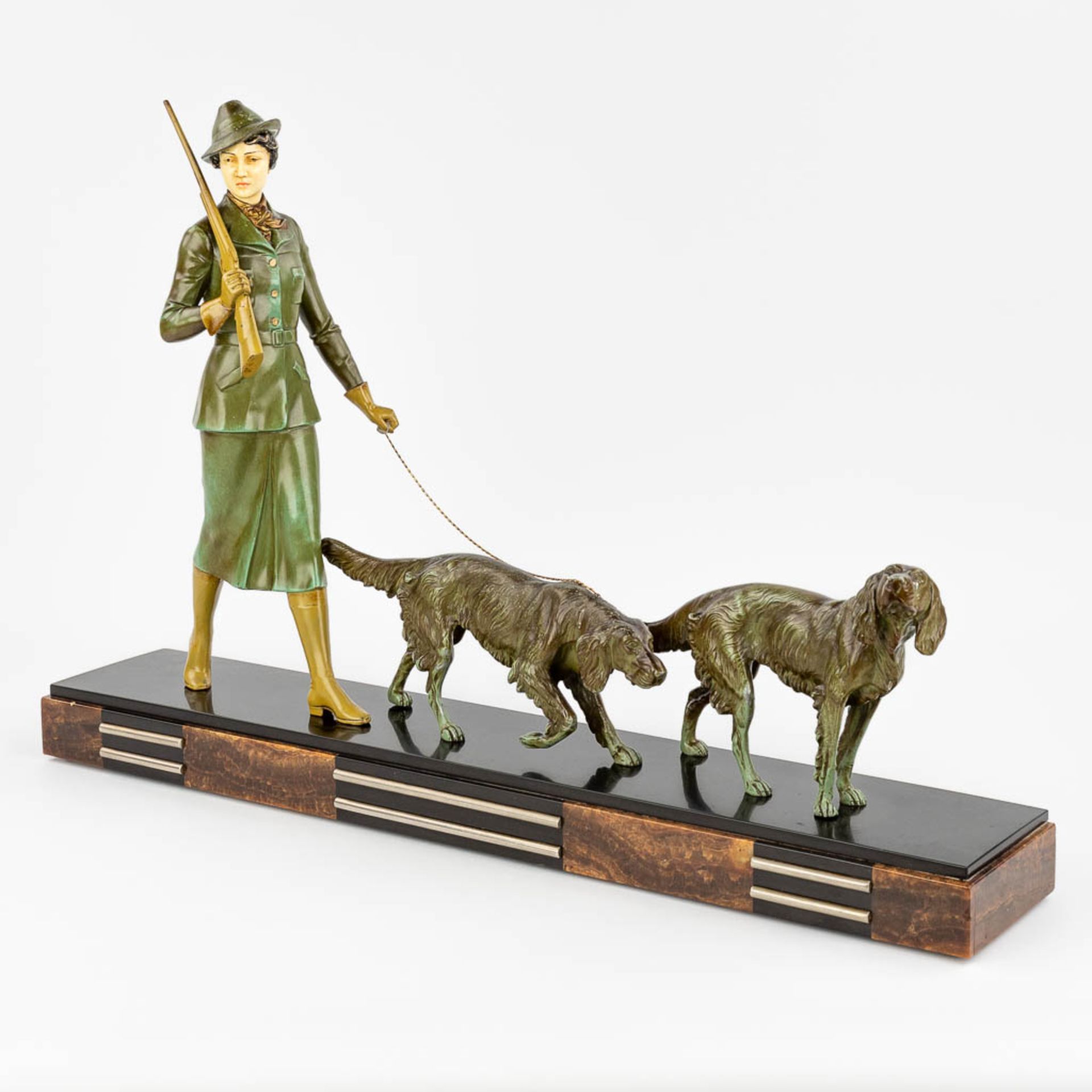 'Depart Pour La Chasse', a statue made in art deco style of marble and spelter. (12 x 67 x 45cm) - Image 5 of 13