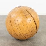 A decorative and large wood ball. (45cm)