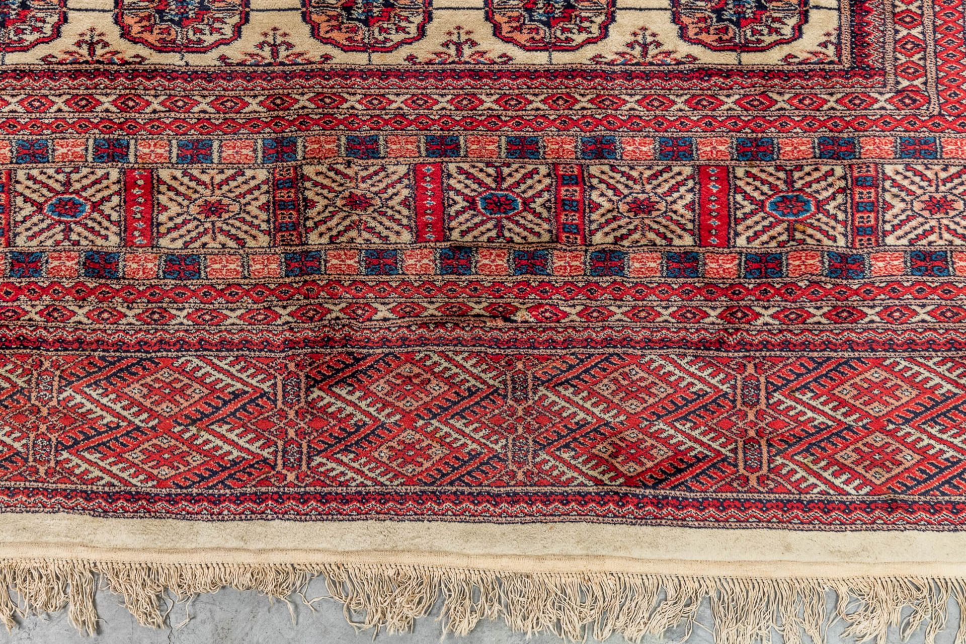 An Oriental hand-made carpet, Bokhara. (340 x 260 cm) - Image 8 of 9