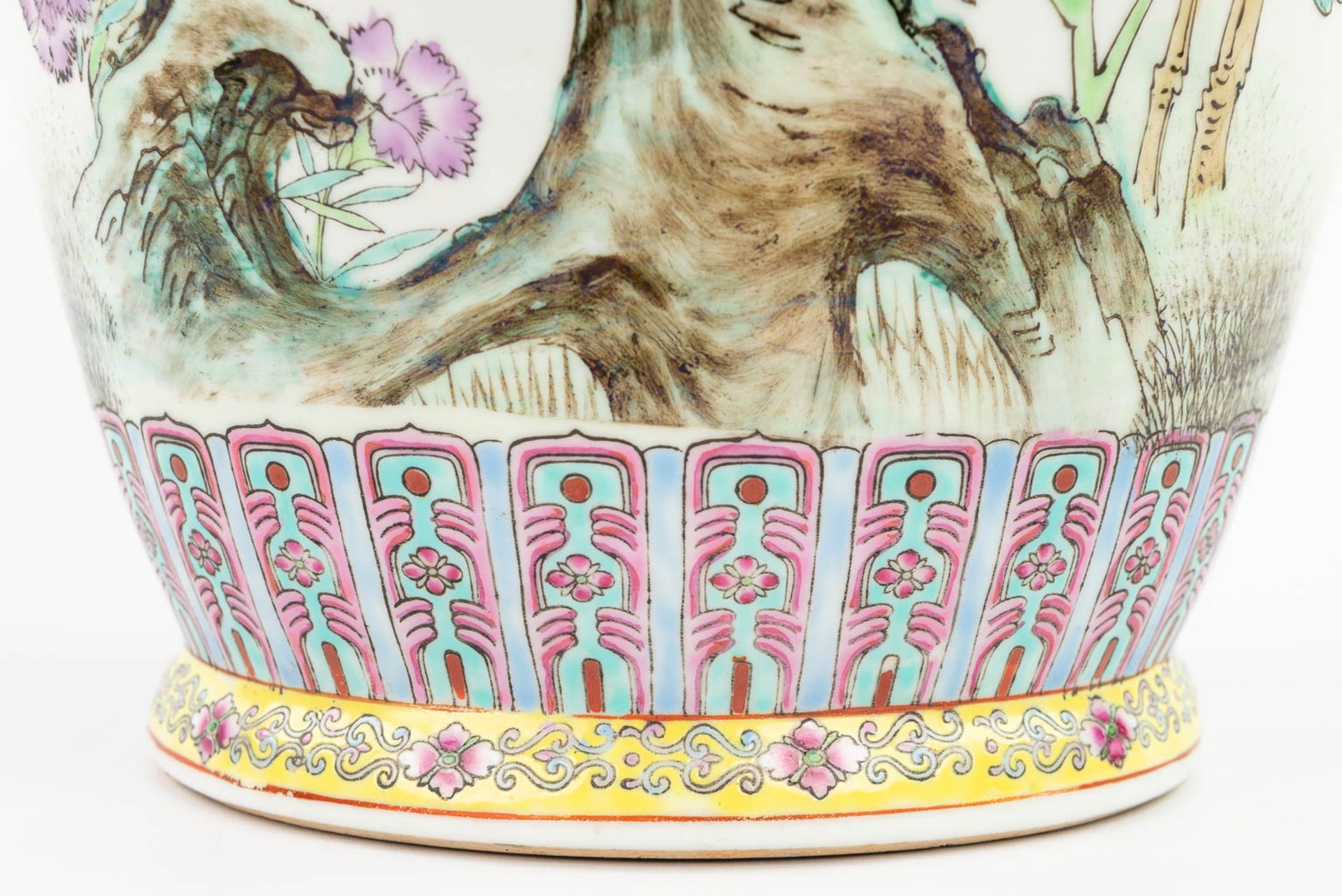 A Chinese vase made of porcelain and decorated with peacocks. 20th C. (60,5 x 23,5 cm) - Image 7 of 12