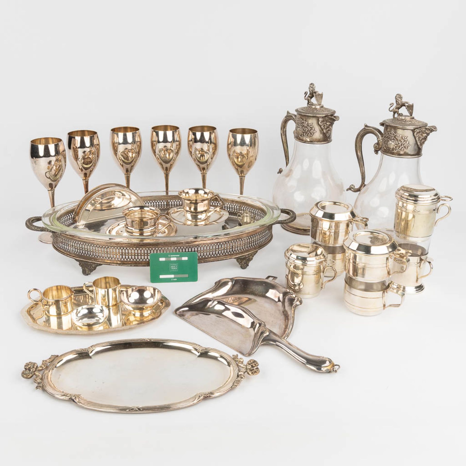 A big collection of silver-plated metal items and accessories. 20th C. (15 x 18 x 30cm) - Image 12 of 15