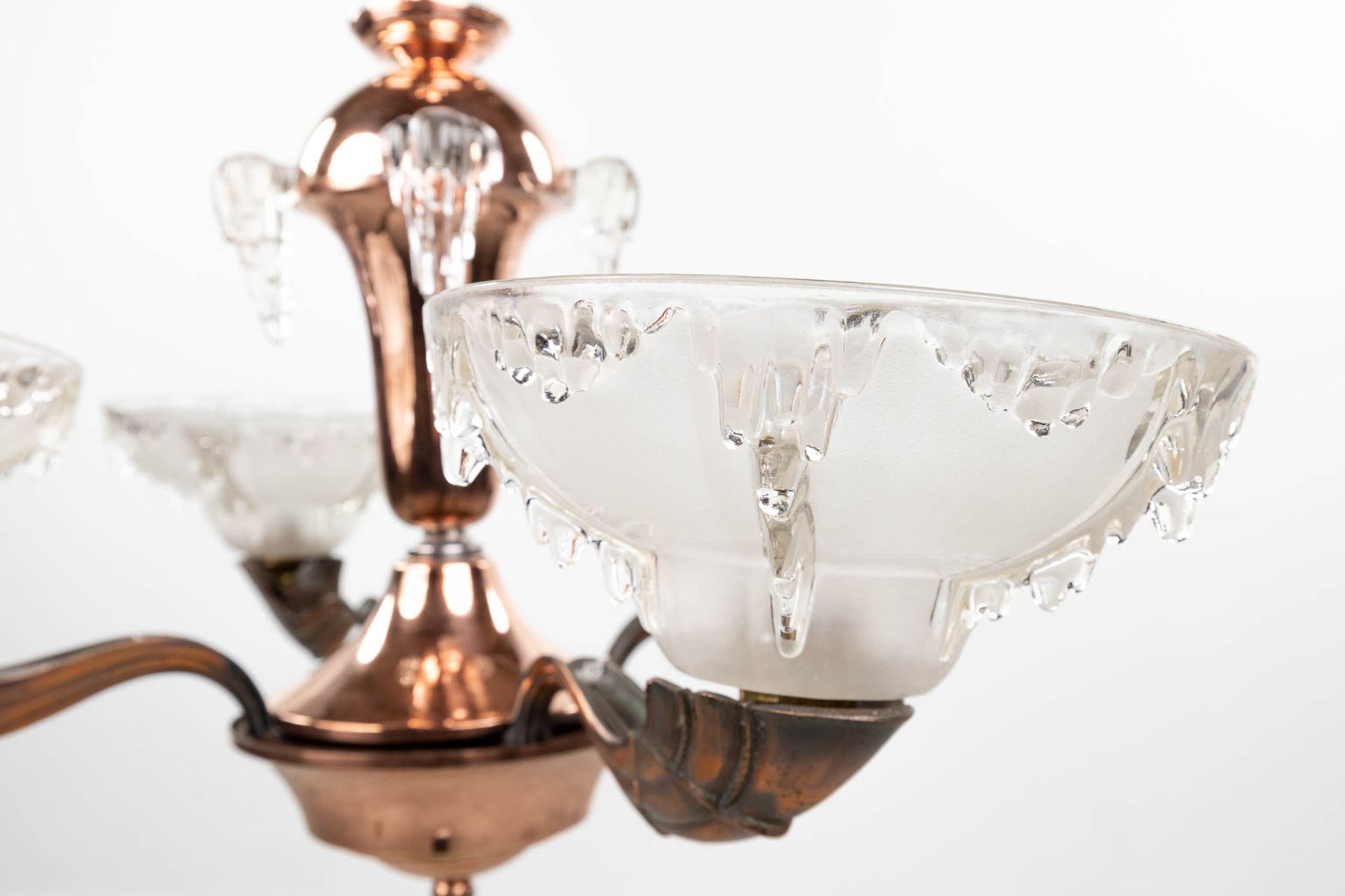 EZAN France, an art deco chandelier with 4 glass bowls. Made in France, the first half of the 20th c - Bild 4 aus 9