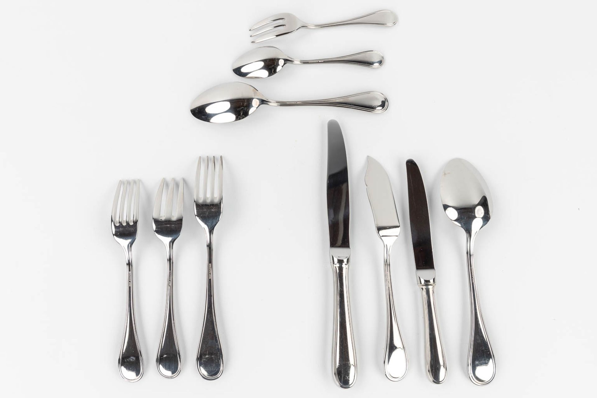 Christofle, model 'Albi' in an 'ambassador 125' case, a 124-piece flatware set, stainless steel. (L - Image 10 of 12