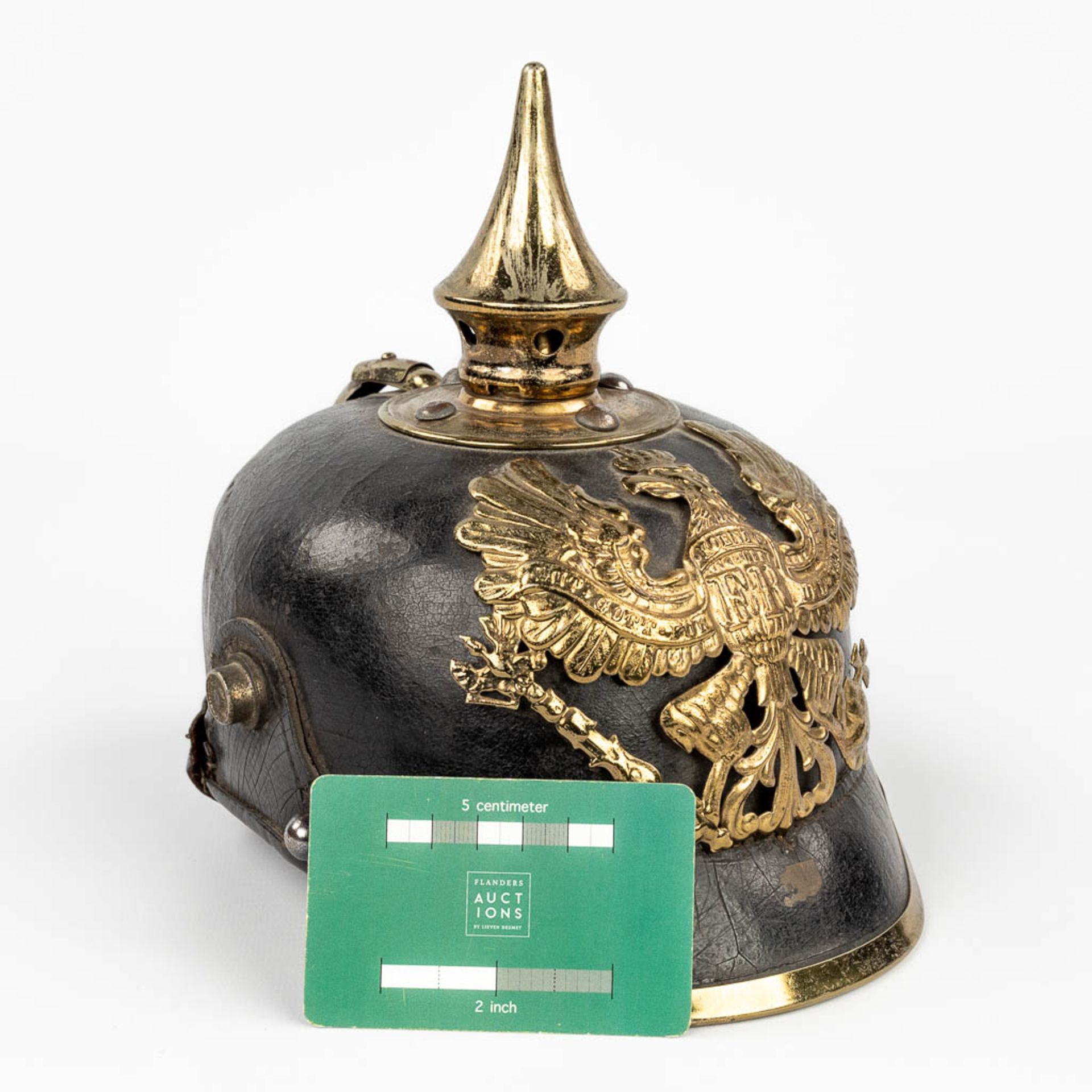 An antique German 'Pickelhaube' decorated with an eagle. Dating 1914-1918. (L:25 x W:18 x H:21 cm) - Bild 8 aus 17
