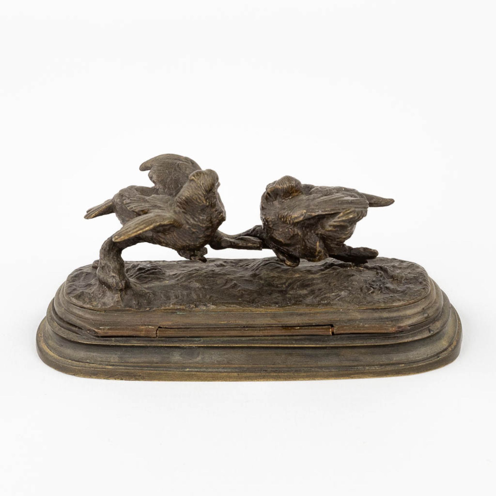 Jules MOIGNIEZ (1835-1894) A small bronze matchbox (L:5,5 x W:13,5 x H:6 cm) - Image 5 of 13