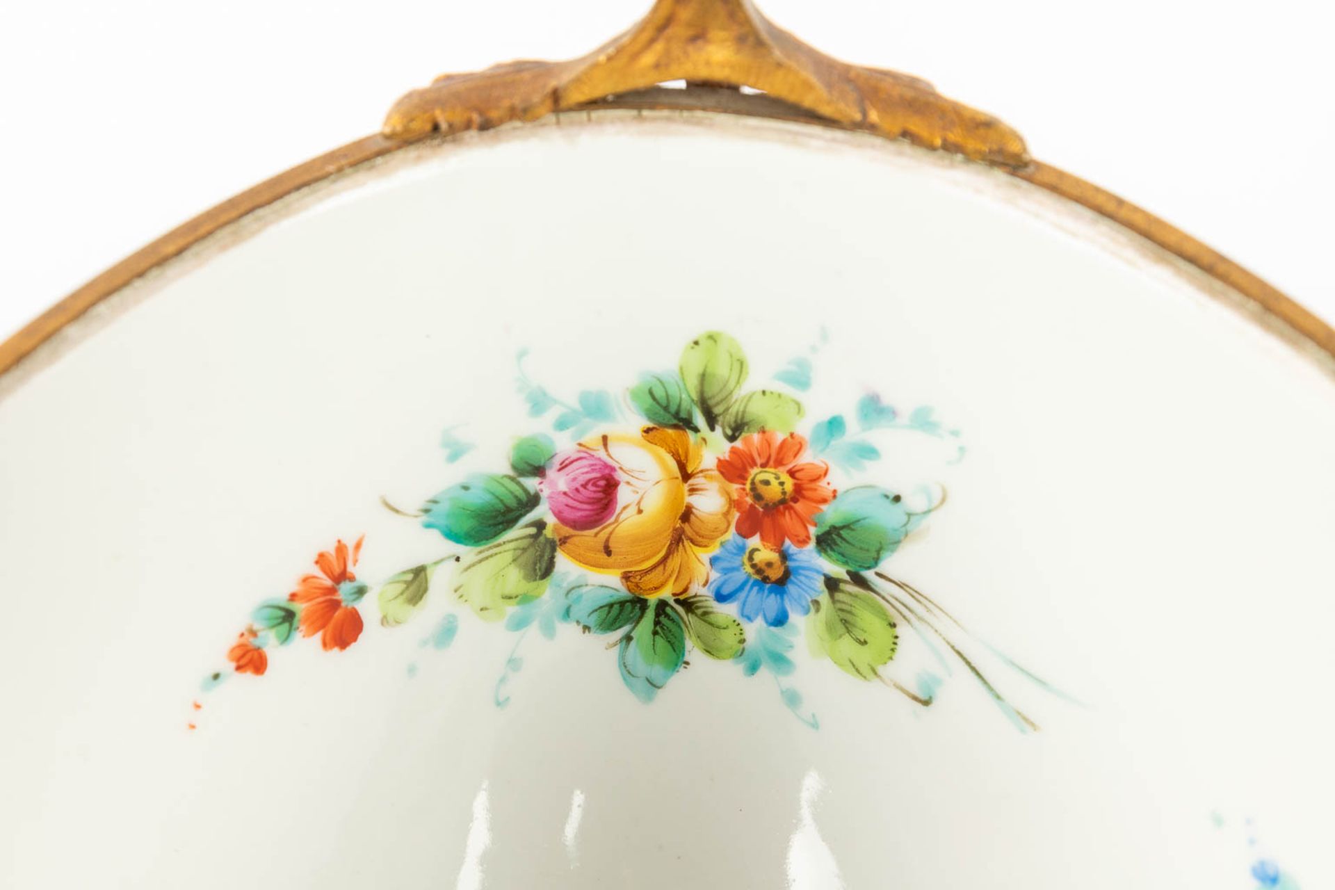 Limoges, a large bowl on a stand, with hand-painted decor. (L:20 x W:37 x H:31 cm) - Image 16 of 16