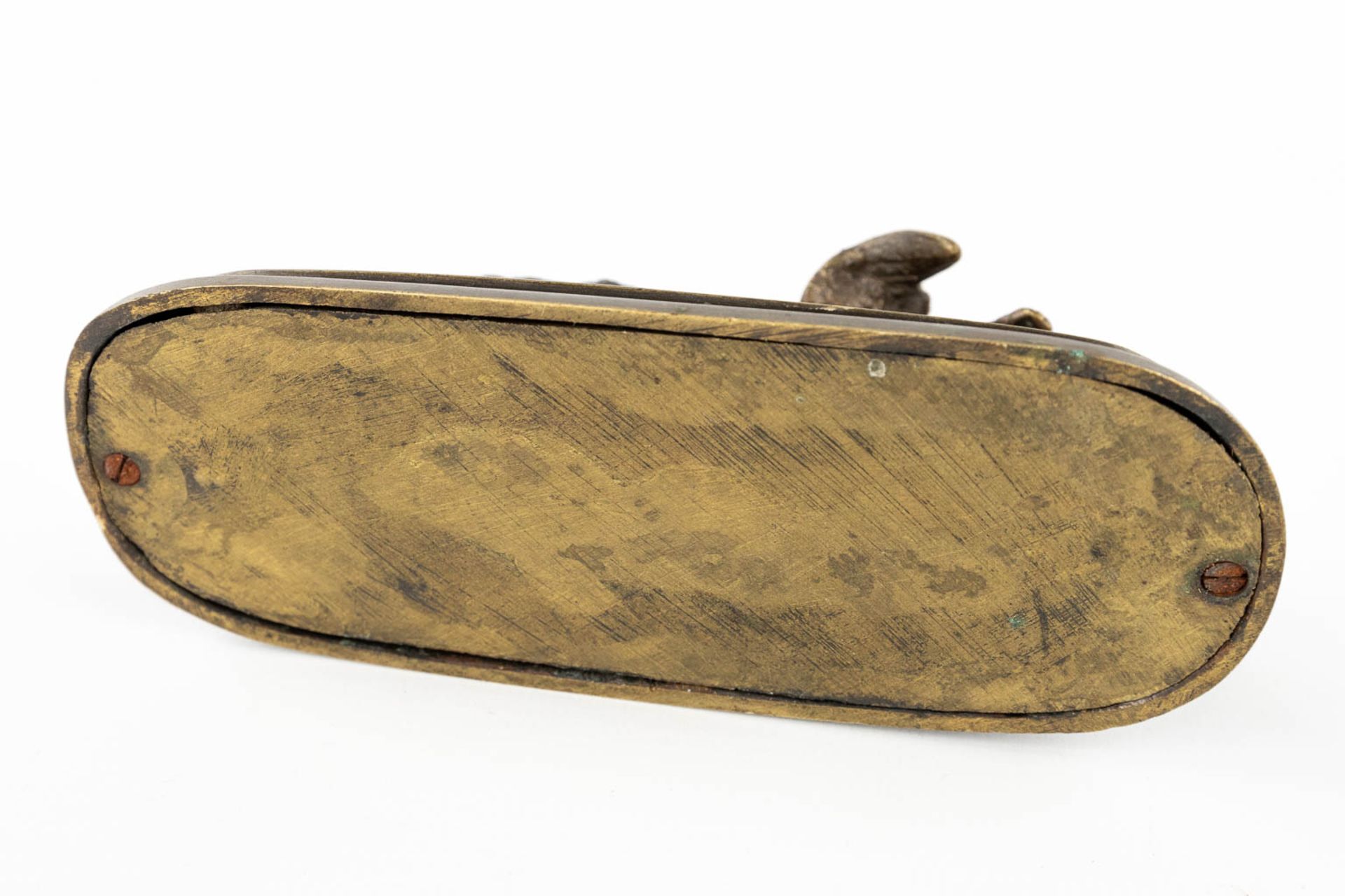 Jules MOIGNIEZ (1835-1894) A small bronze matchbox (L:5,5 x W:13,5 x H:6 cm) - Image 10 of 13