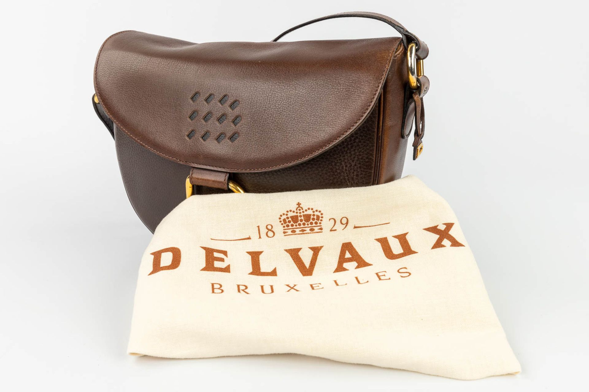 Delvaux, a handbag made of brown leather with gold-plated elements. (W:28 x H:23 cm) - Bild 10 aus 21