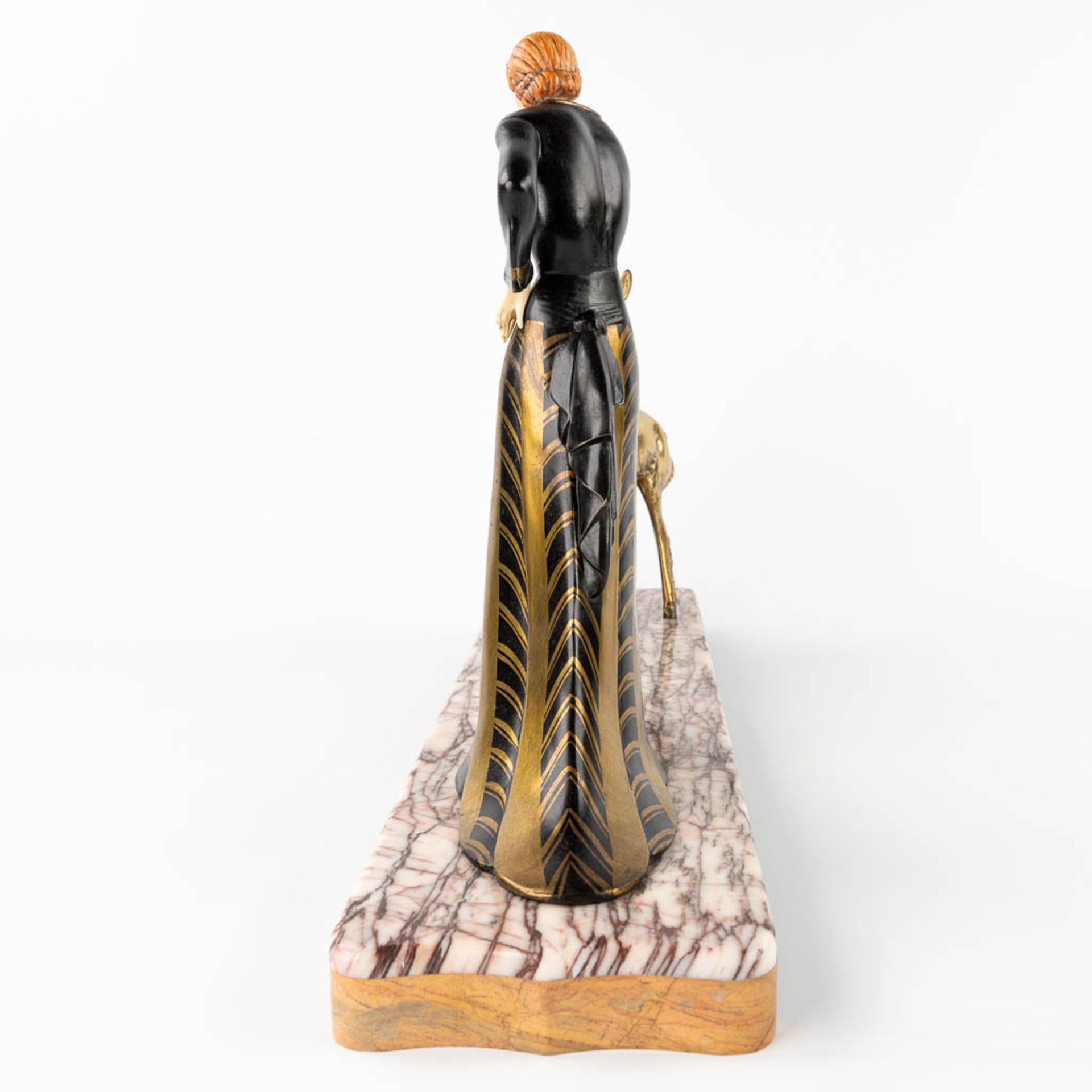 Lady with deer, a statue made in art deco style. (L:17 x W:65 x H:42 cm) - Bild 7 aus 12