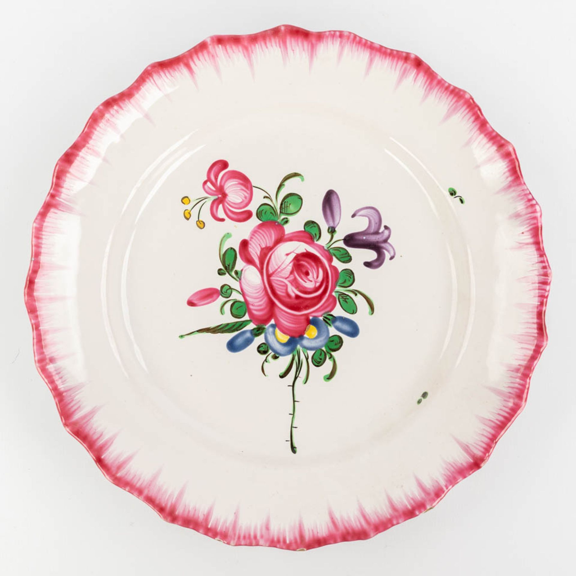 Faience De l'Est, a large collection of 24 plates with hand-painted flower decor. (D:22,5 cm) - Bild 7 aus 28