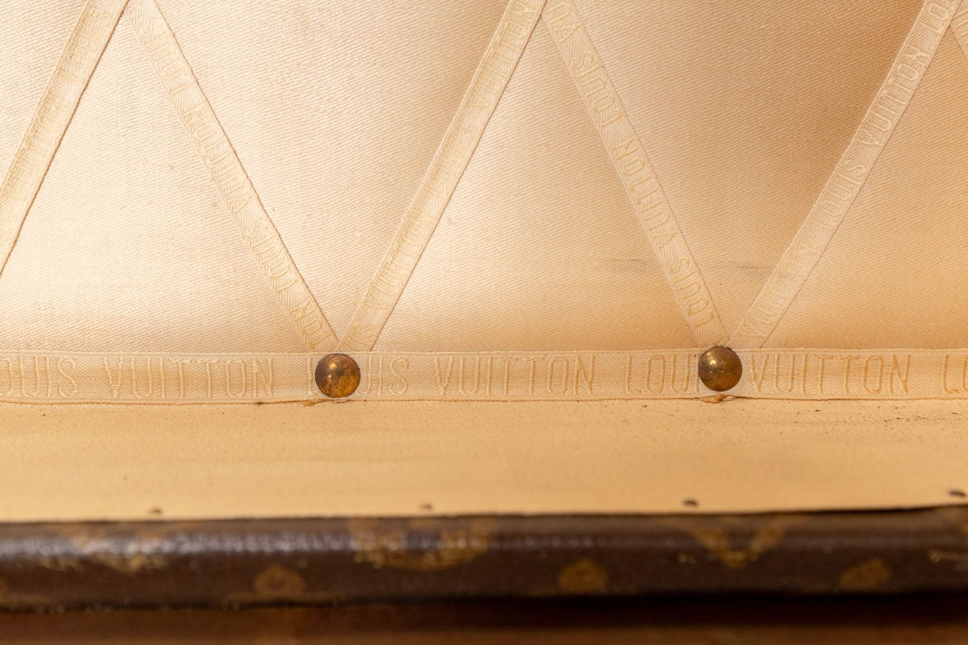 Louis Vuitton, an antique suitcase, marked M.A.L. (L:54 x W:102 x H:34 cm) - Image 17 of 17