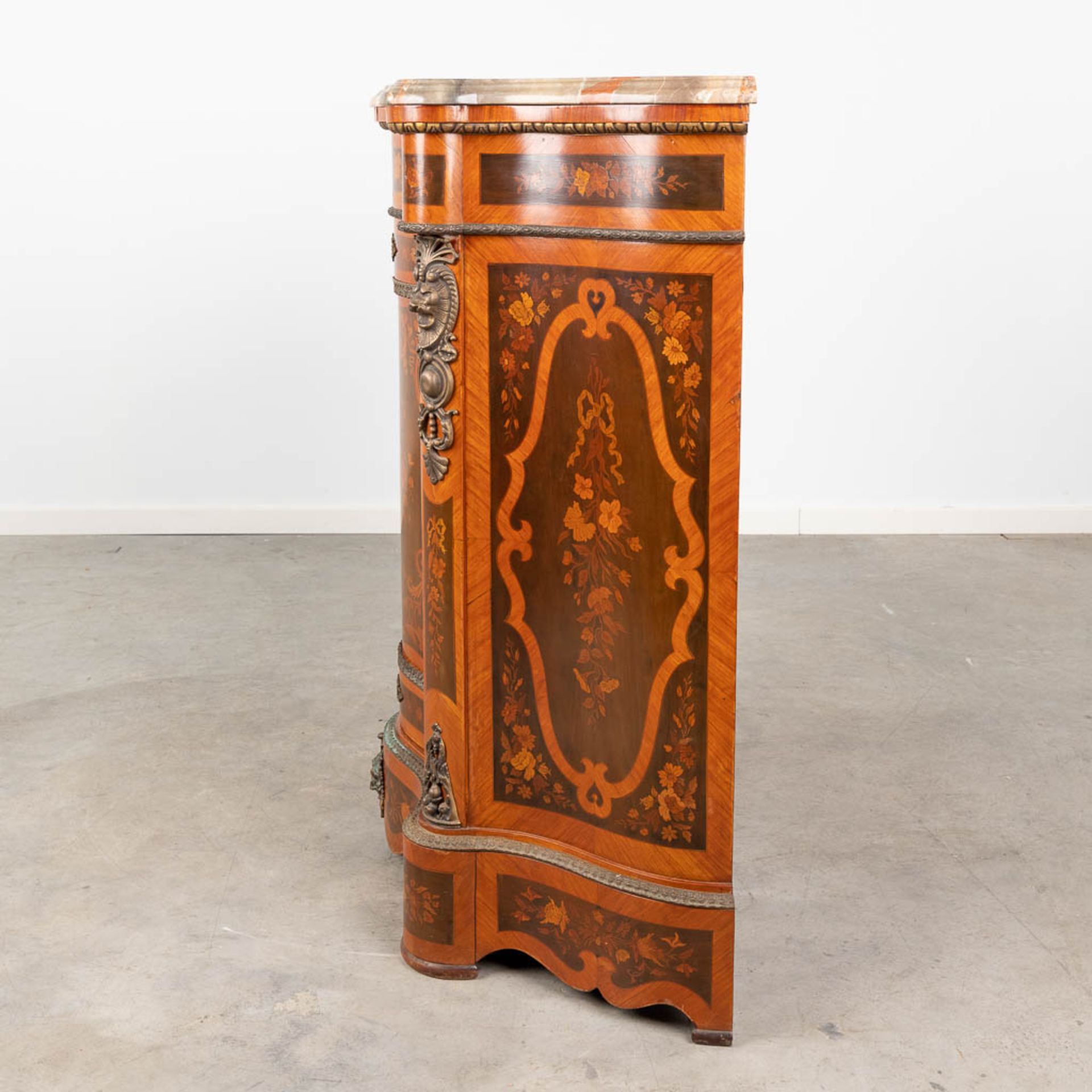 A one door commode, decorated with marquetry inlay and mounted with bronze. 20th century. (L:47 x W - Image 7 of 18