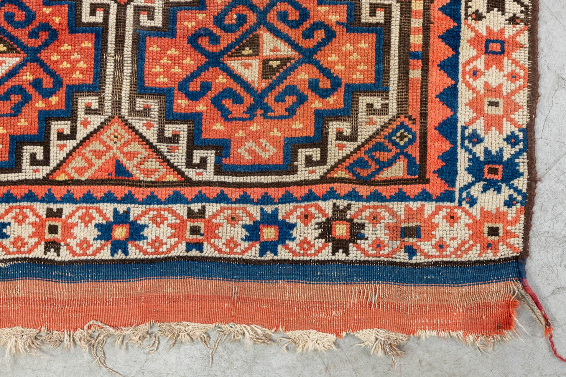 An oriental hand-made carpet. Kazak Caucasian. (L:315 x W:104 cm) - Image 6 of 9