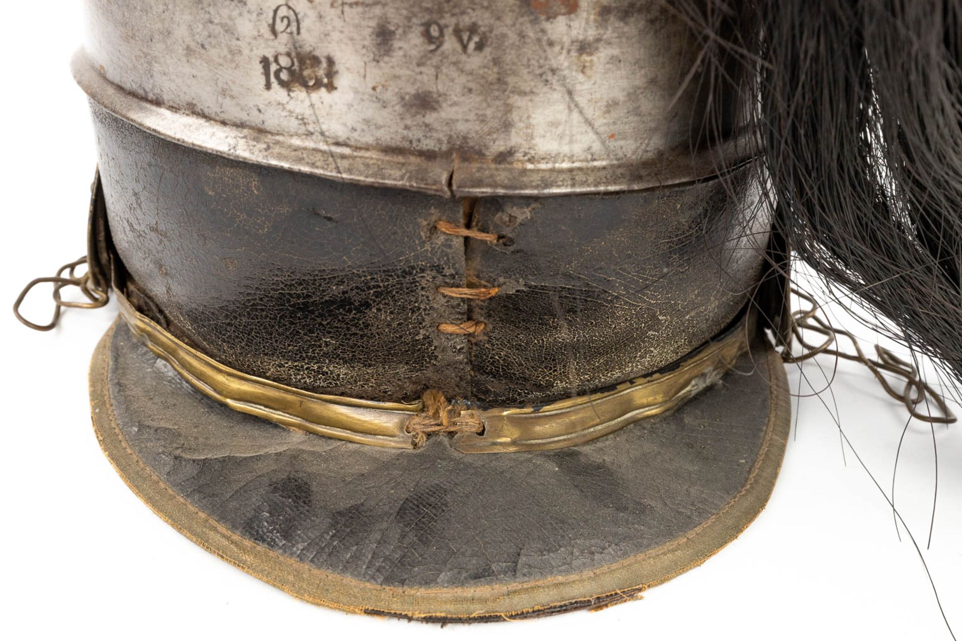 A Belgian 'Cruissasier' helmet, marked Fabrication Lige, 1831. (L:36 x W:20 x H:39 cm) - Image 15 of 15
