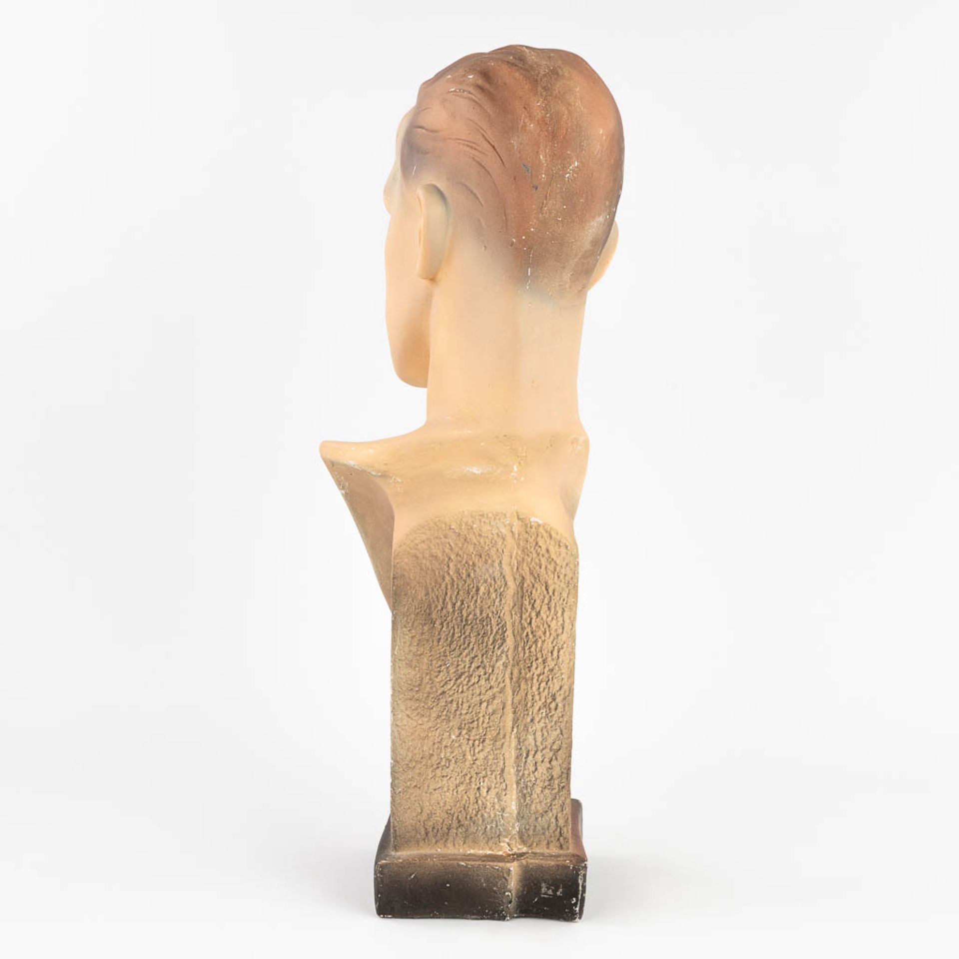 Novita, a men's bust 'Harley Sport', moulded and polychrome plaster. (L:18,5 x W:20 x H:58 cm) - Image 5 of 13