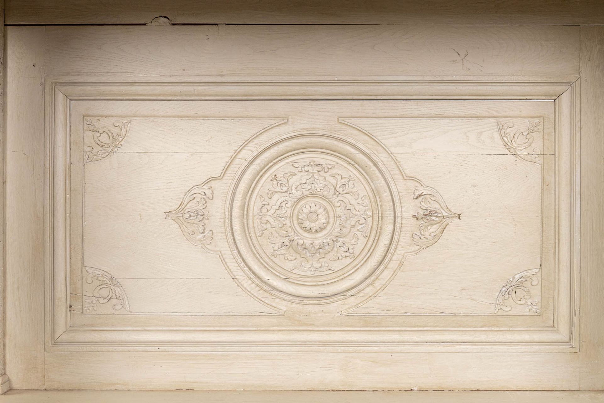 An antique console table with a marble top, patinated. 18th century. (L:66 x W:177 x H:114 cm) - Bild 9 aus 16