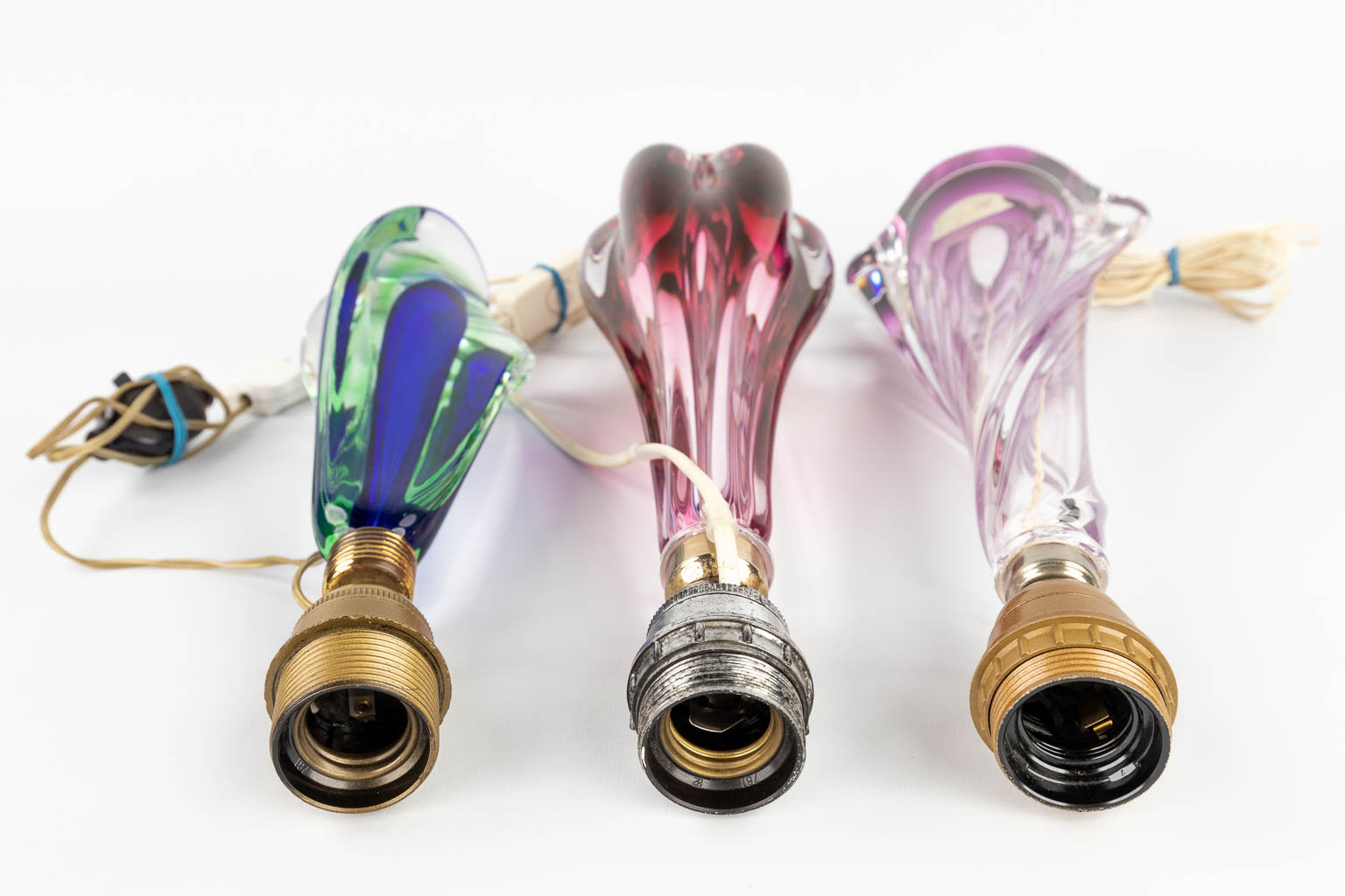 Val Saint Lambert, a collection of 3 lamp bases made of coloured glass. (H:39 cm) - Image 10 of 12