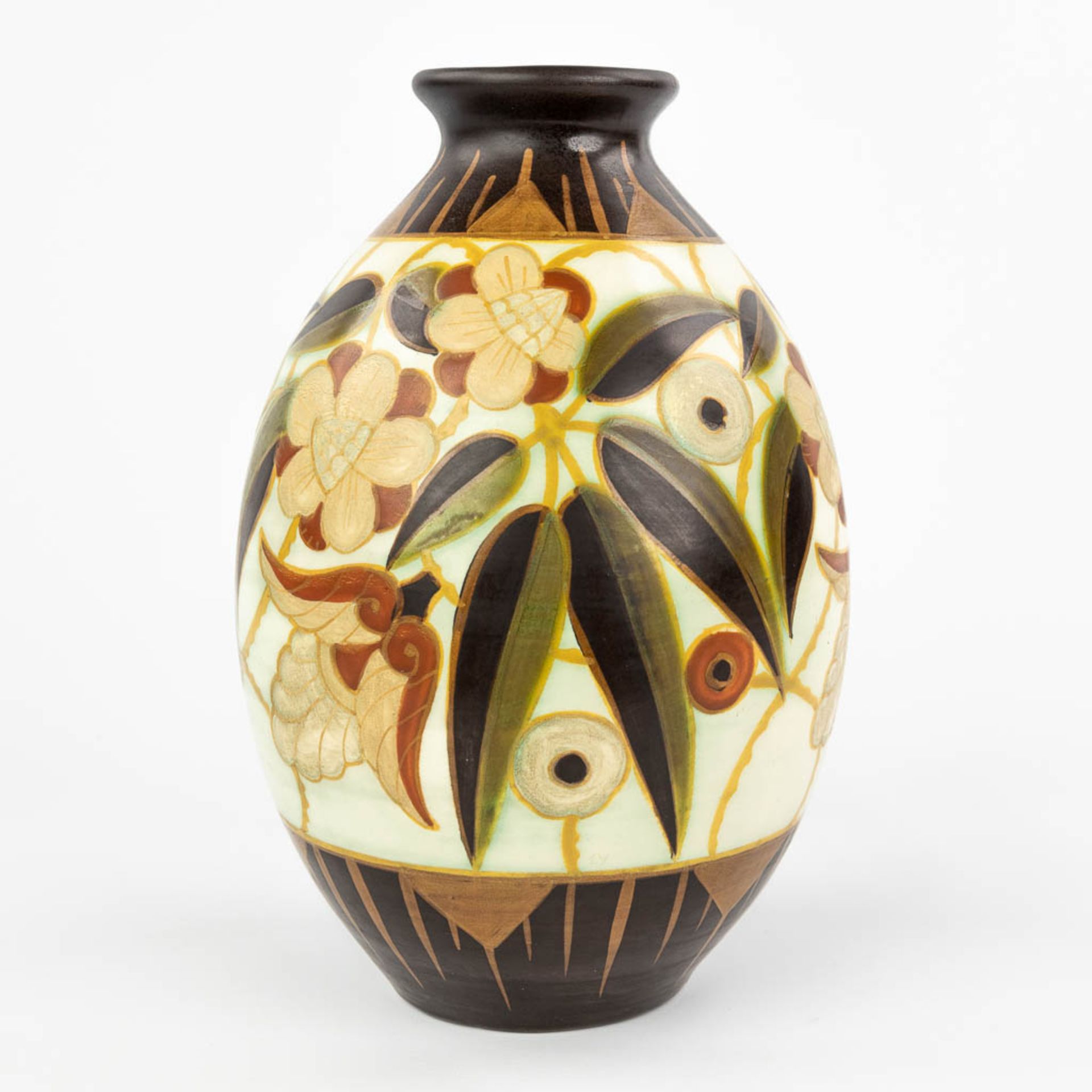 Charles CATTEAU (1880-1966) For Boch Keramis, a faience vase with decor 1847. (H:30 x D:20 cm) - Bild 5 aus 12