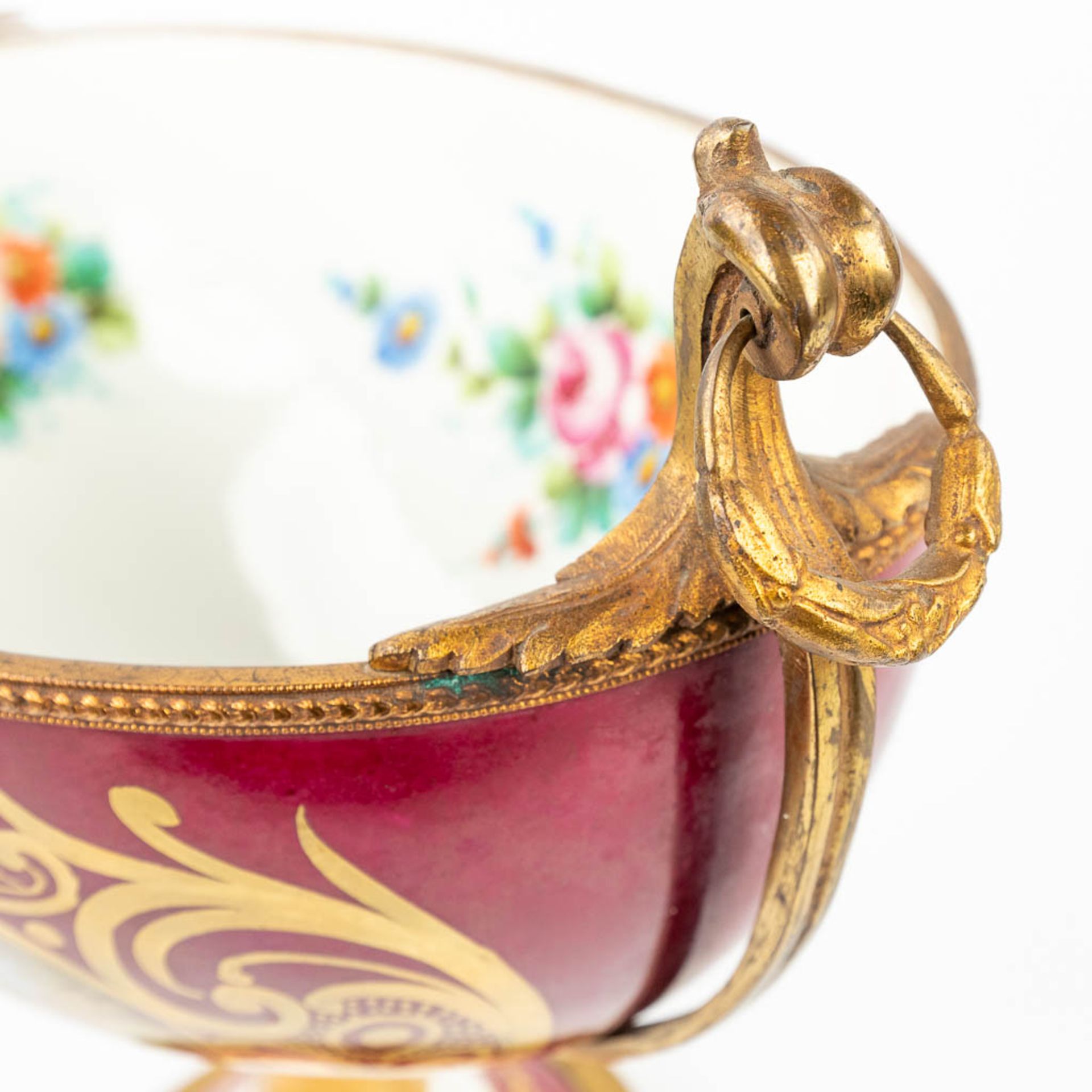 Limoges, a large bowl on a stand, with hand-painted decor. (L:20 x W:37 x H:31 cm) - Image 14 of 16