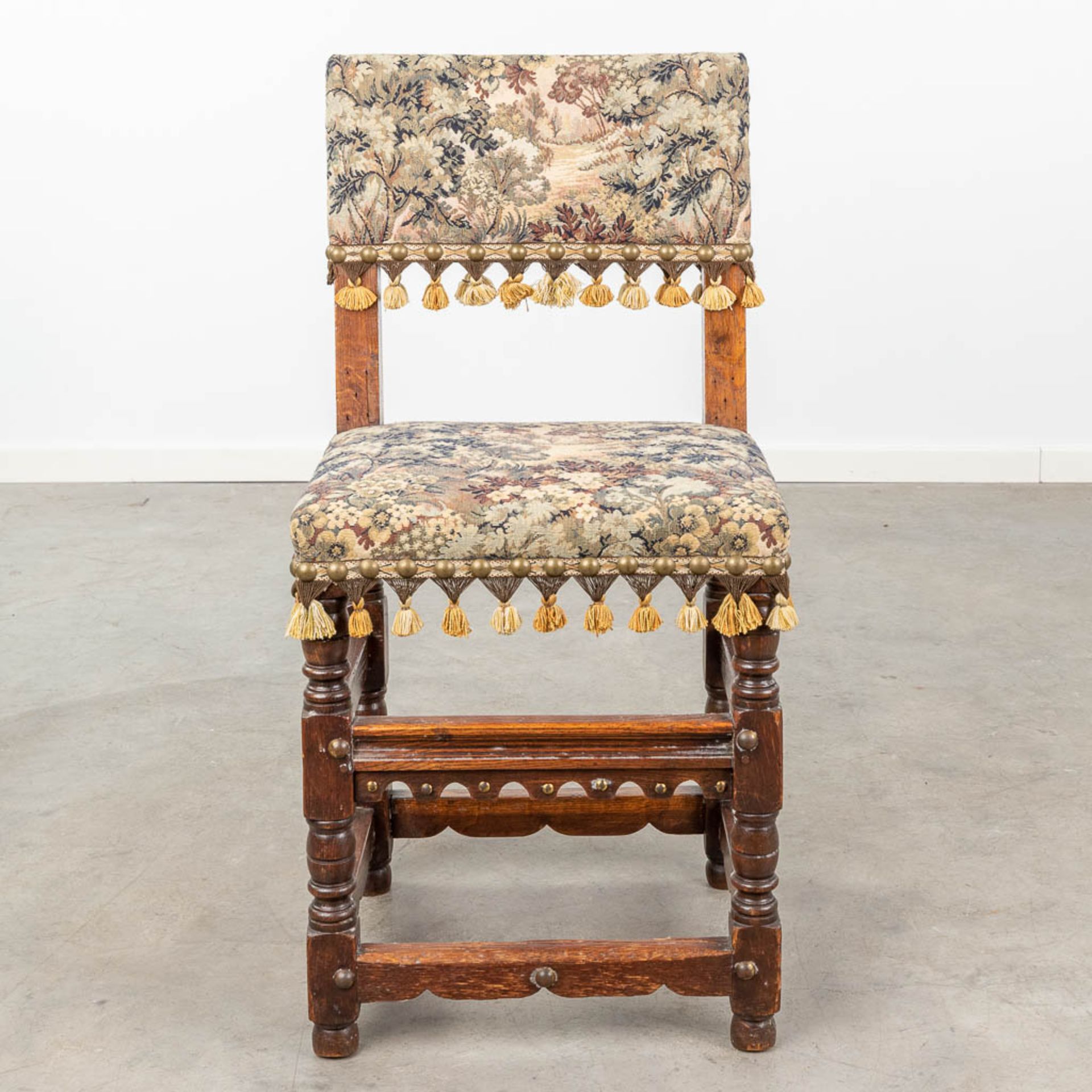 A set of 4 antique chairs, covered with tapestry upholstery. (L:40 x W:44 x H:88 cm) - Bild 6 aus 12