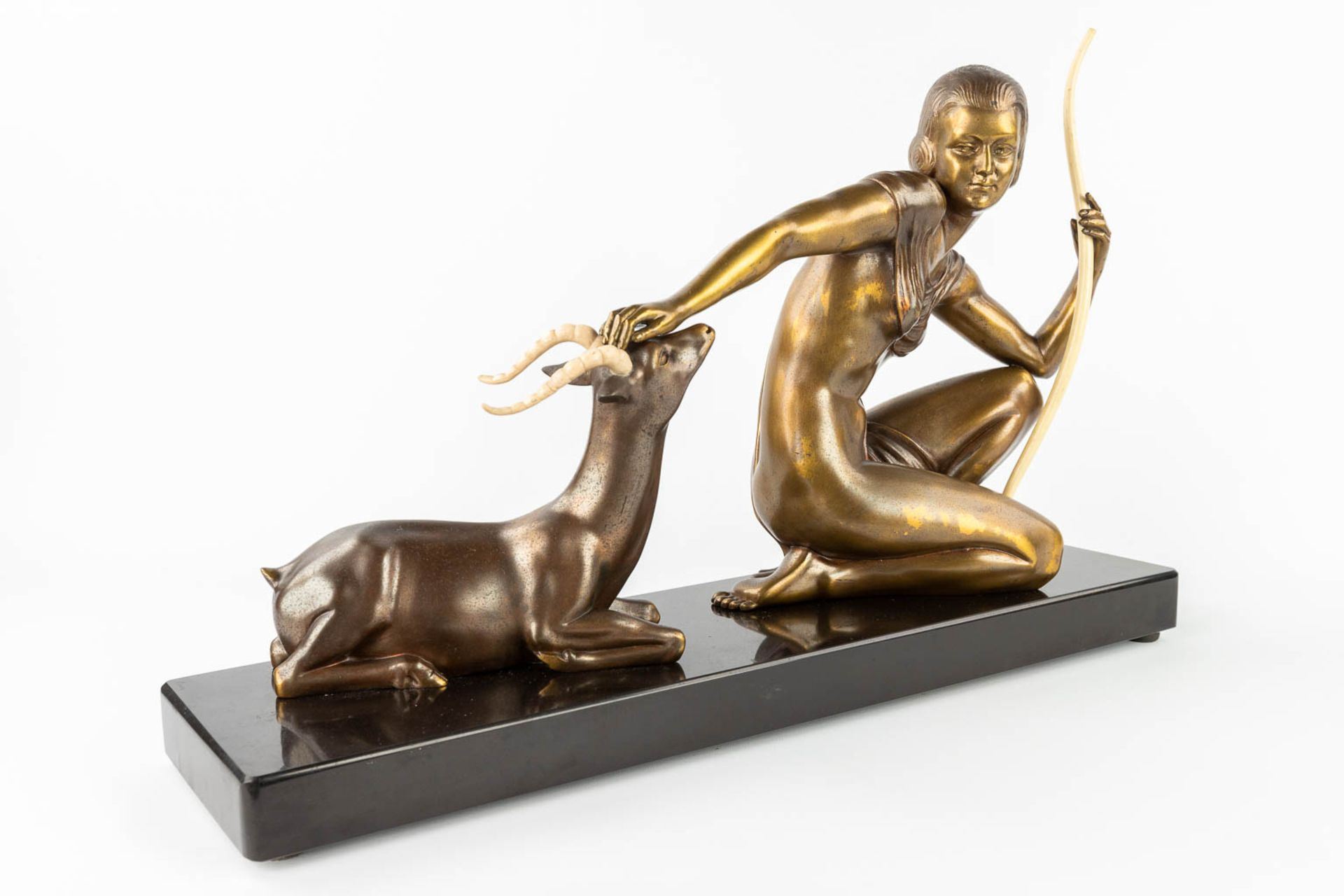 Kowas, Lady with a deer, a statue made in art deco style. Spelter and marble. (L:17 x W:64,5 x H:42 - Bild 4 aus 11