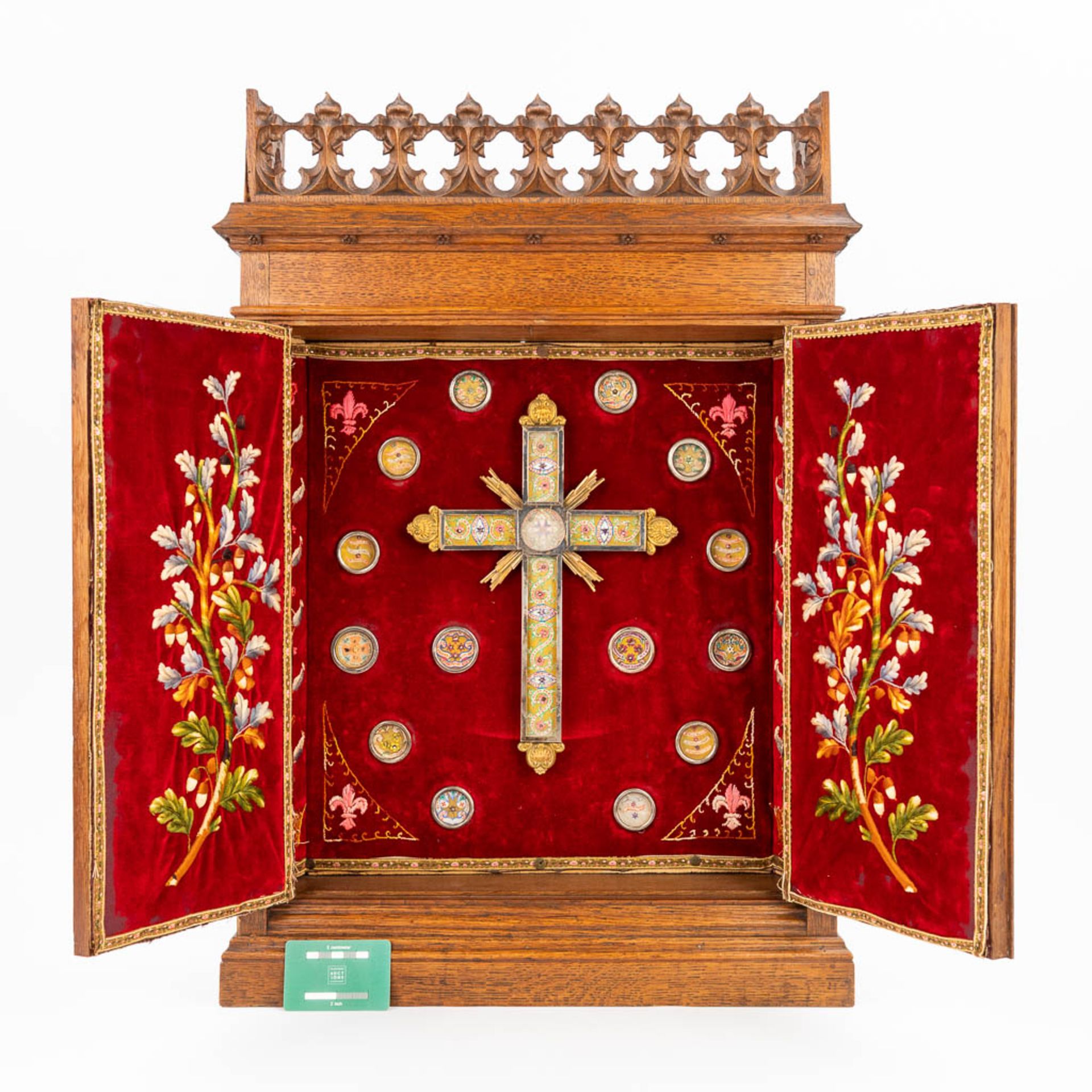 An antique reliquary box with relics a relic crucifix and embroidery. (L:13 x W:52 x H:75 cm) - Image 9 of 23