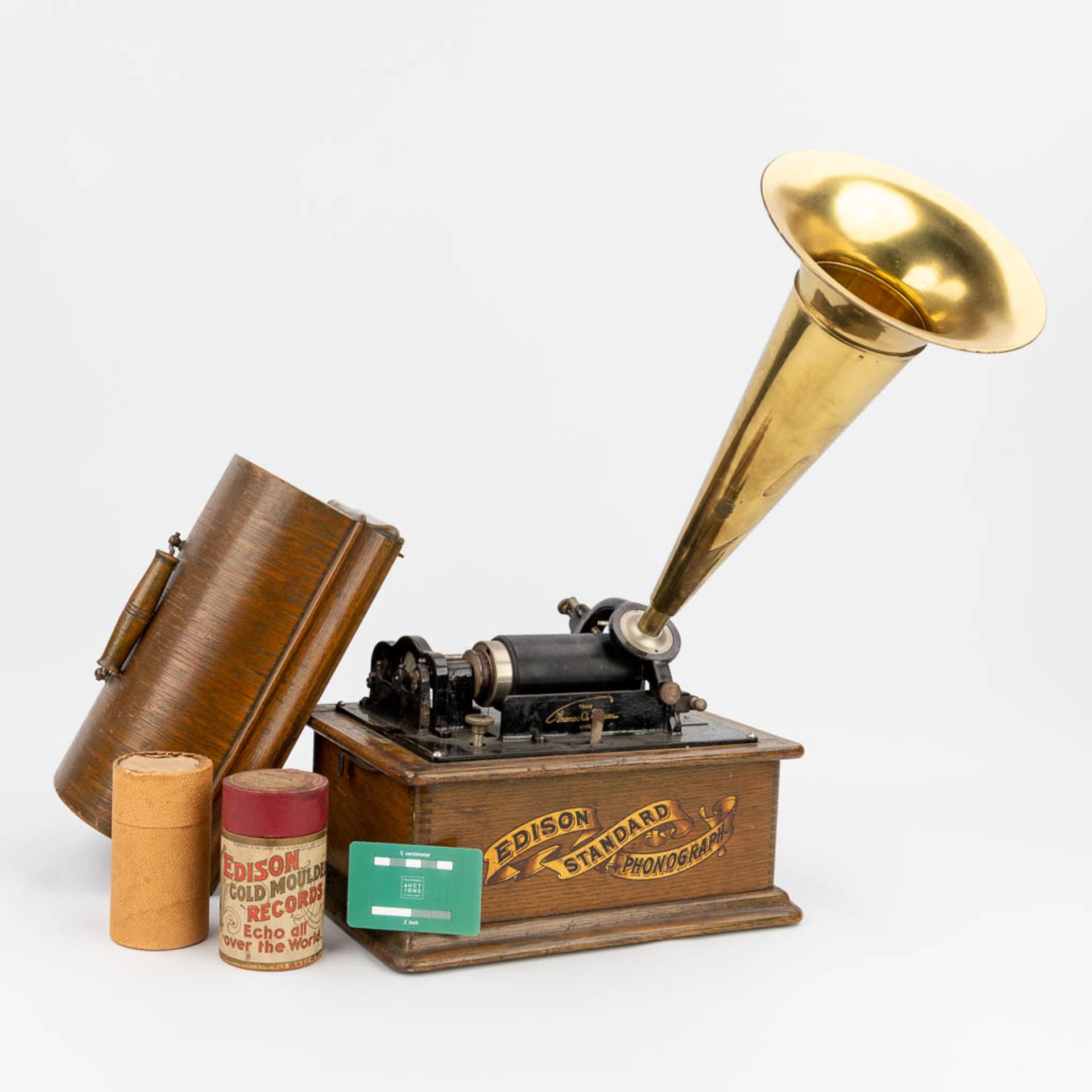 Edison Standard Phonograph, A vintage phonograph with a large copper horn, in a wood box. (W:40 x H: - Bild 11 aus 17