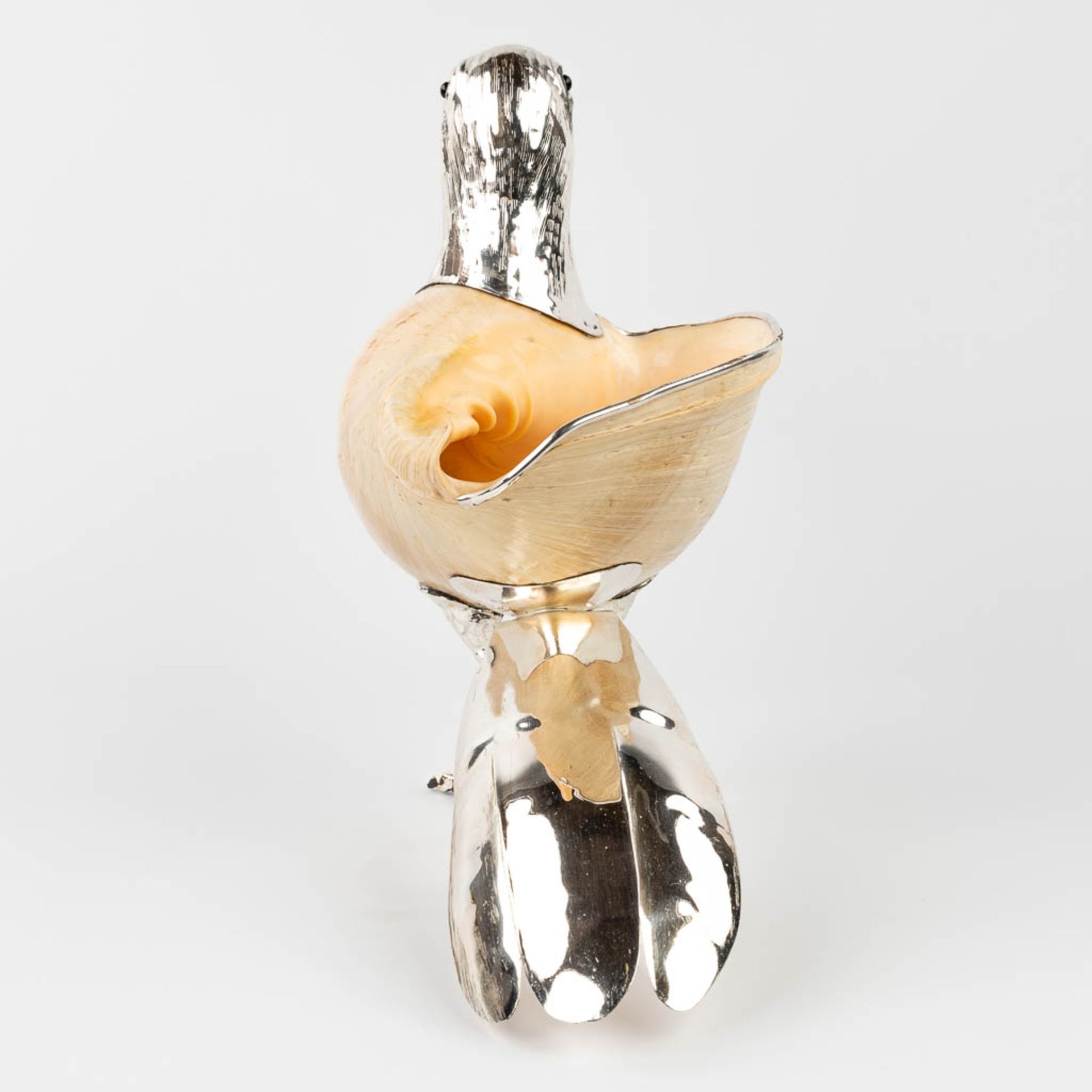 Gabriella BINAZZI (XX-XXI) 'Toucan' a bird made of silver-plated metal and a sea shell. (L:20 x W:4 - Image 2 of 13