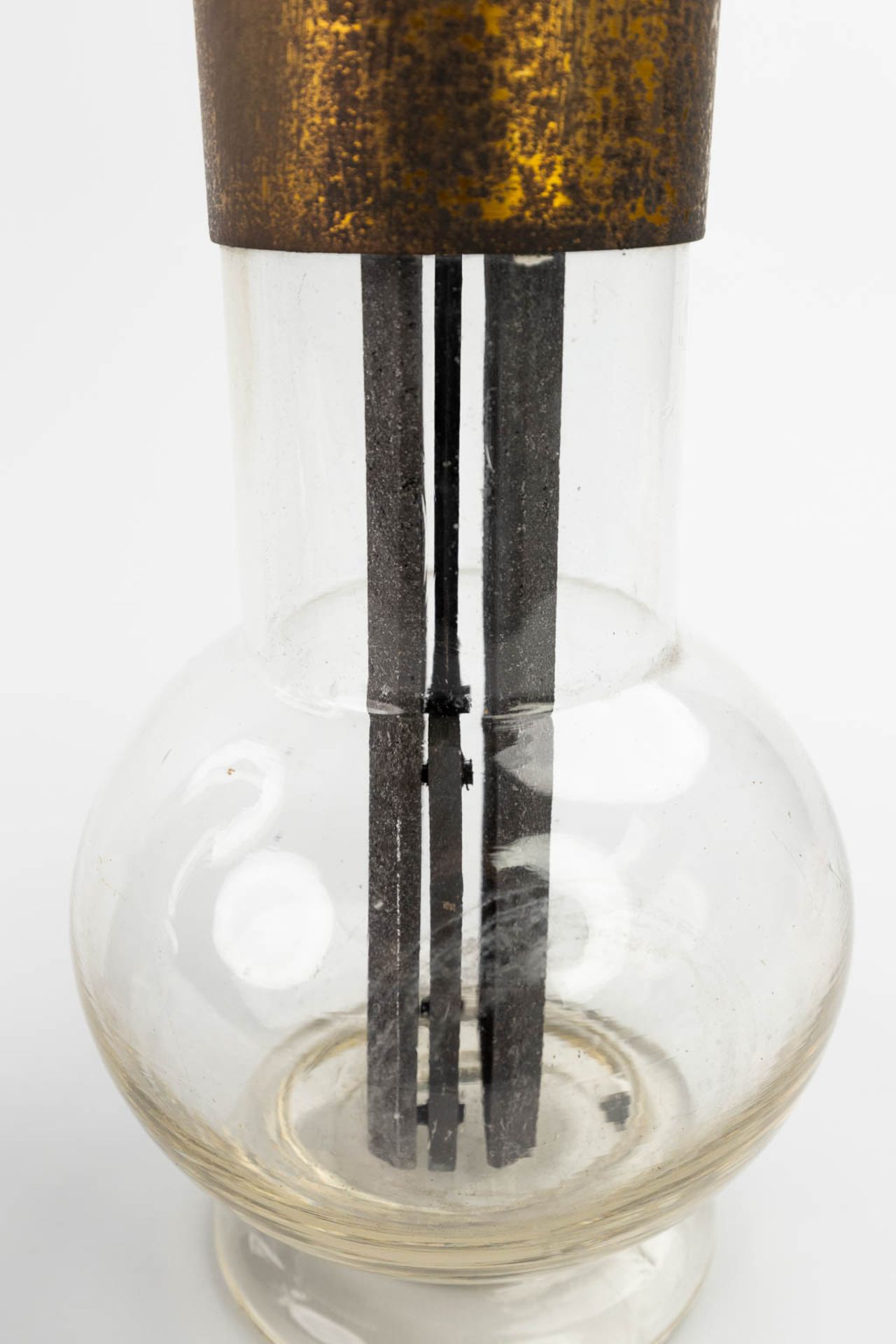 A collection of 3 'Grenet Cell' batteries made of glass. (H:30 x D:14 cm) - Image 8 of 14