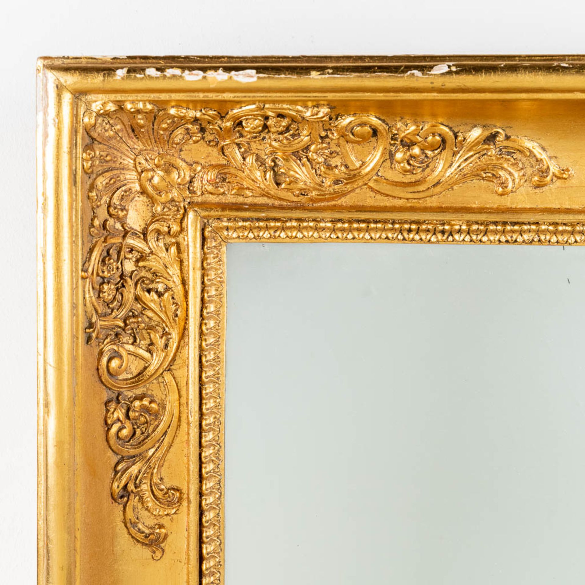 A mirror framed in an empire syle frame. (W:62 x H:74 cm) - Bild 3 aus 7