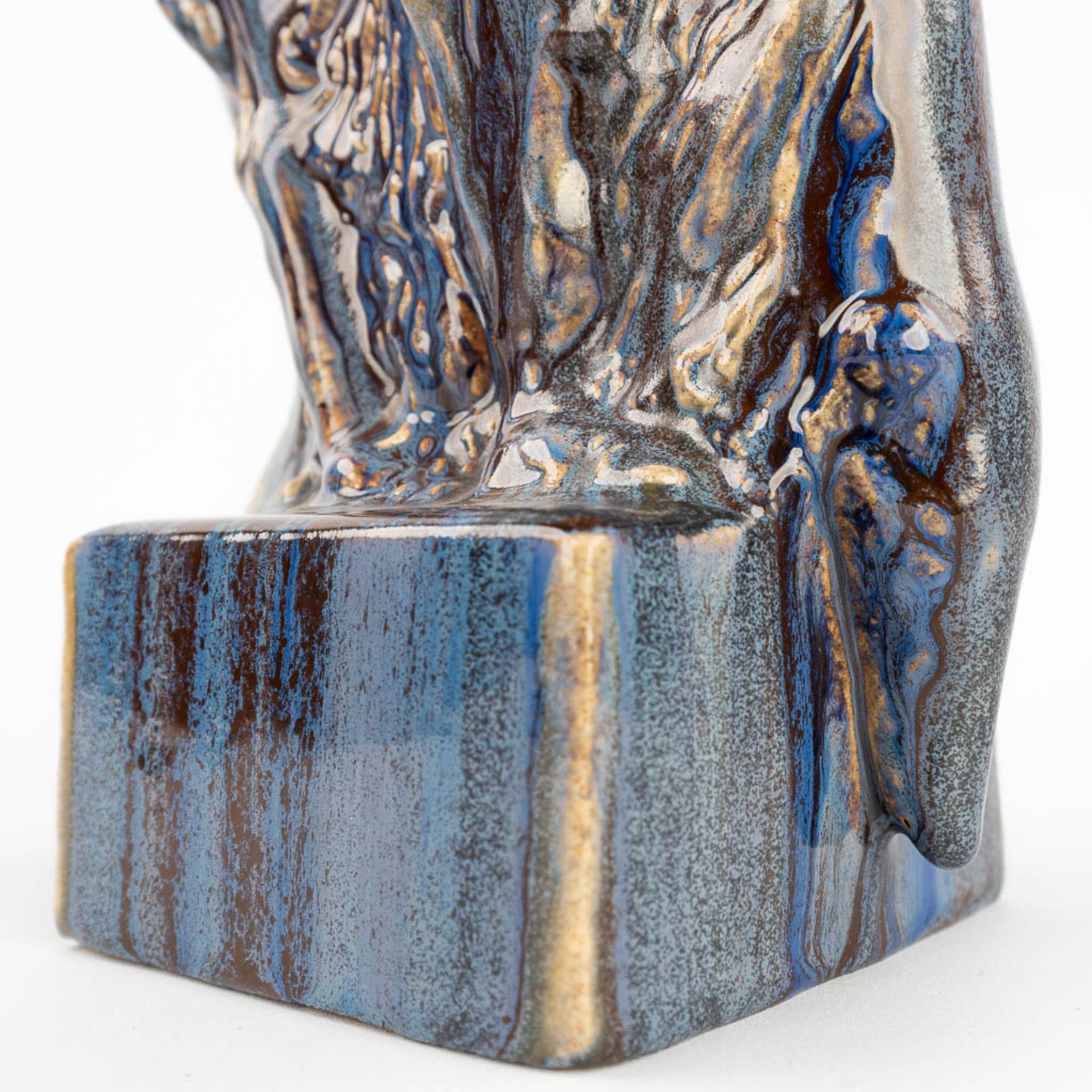 Domien INGELS (1881-1946) 'Greyhound' glazed ceramics. (L:9,5 x W:14,5 x H:25 cm) - Image 9 of 9
