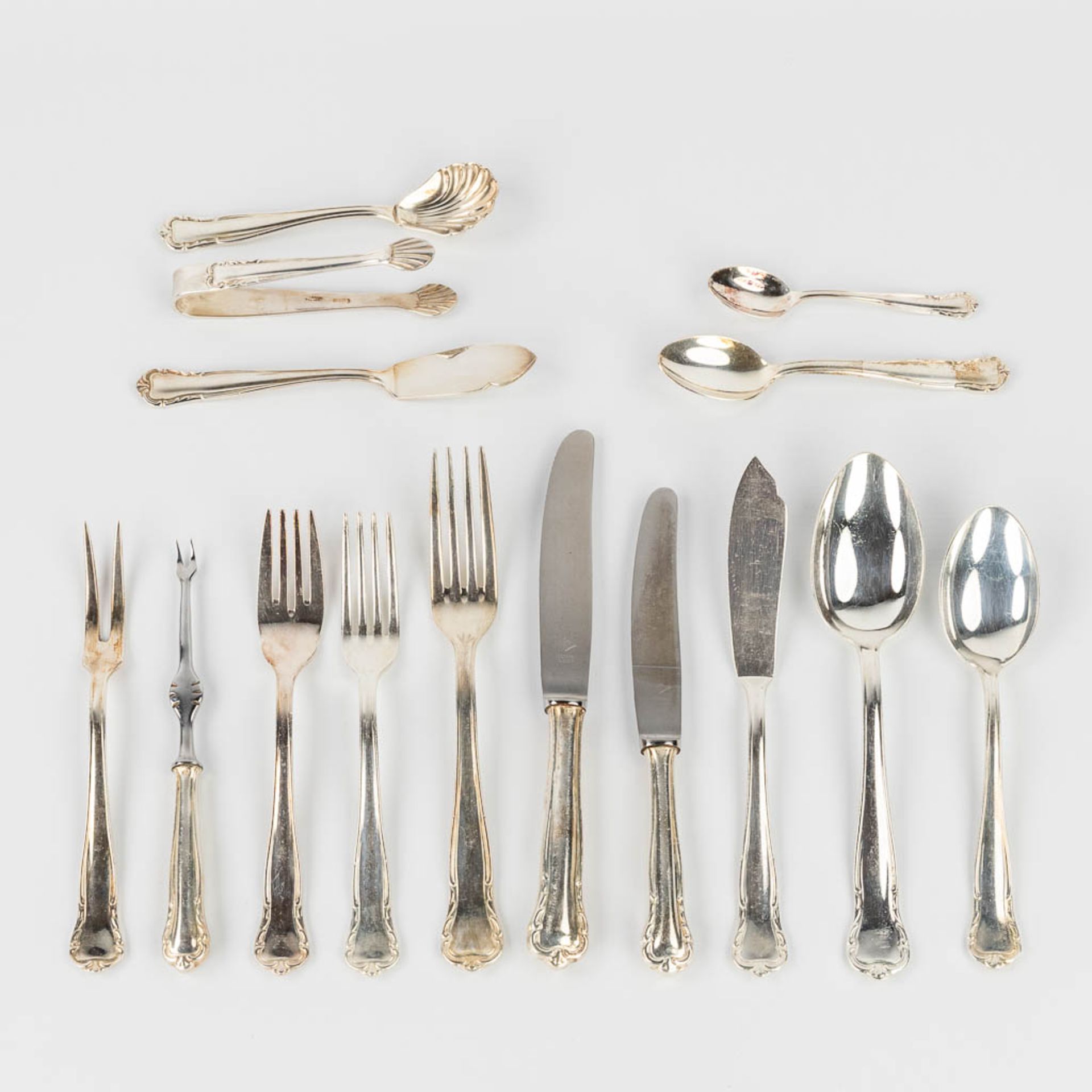 A 148-piece silver cutlery set in a chest, made in Germany. 6585g. (L:34 x W:46 x H:31 cm) - Image 7 of 12