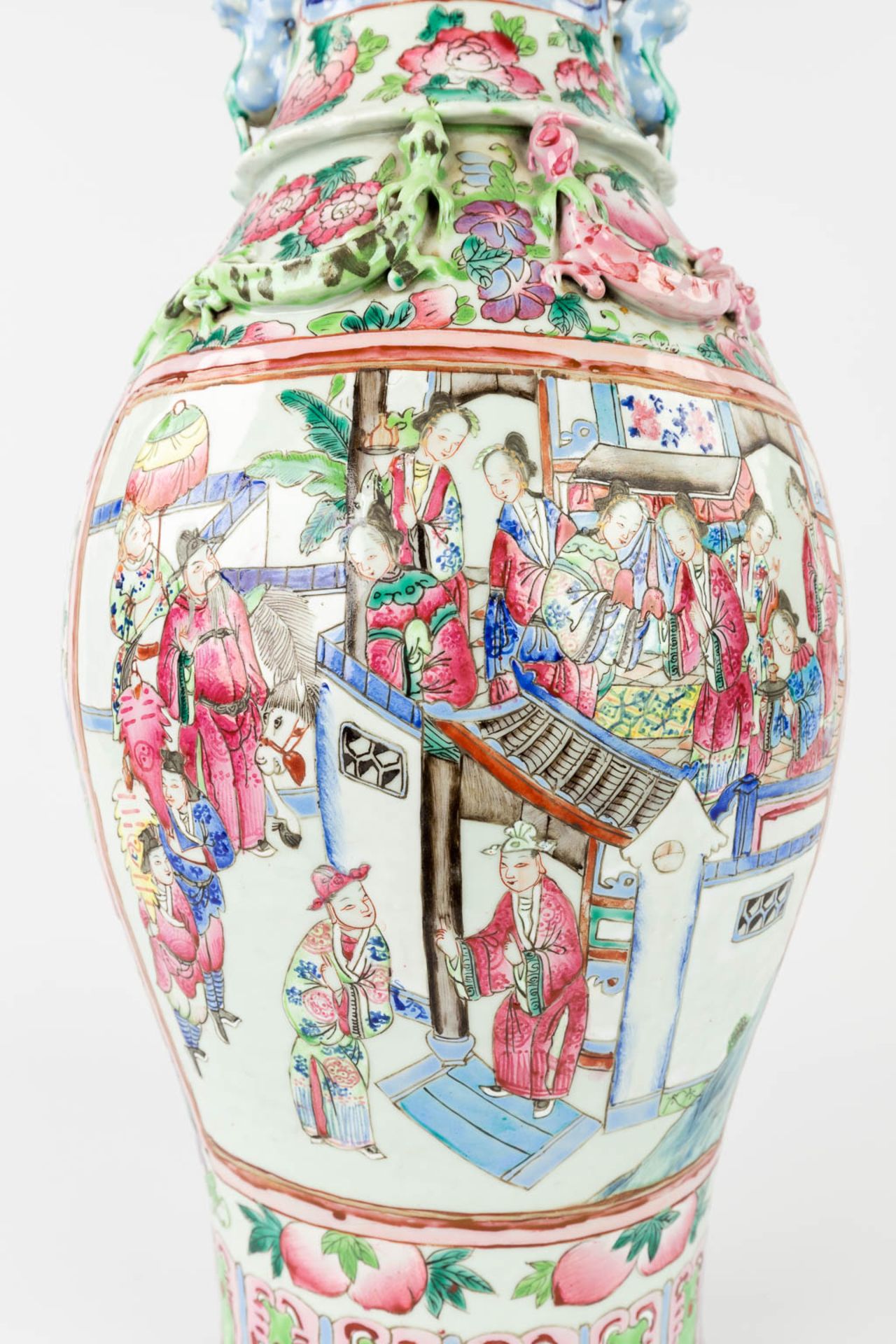 A collection of 2 Chinese vases, Famille rose. 19th/20th C. (H:65 cm) - Image 19 of 21
