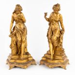 Mathurin MOREAU (1822-1912) 'Pair of neoclassical statues' made of spelter. (L:24 x W:28 x H:58 cm)