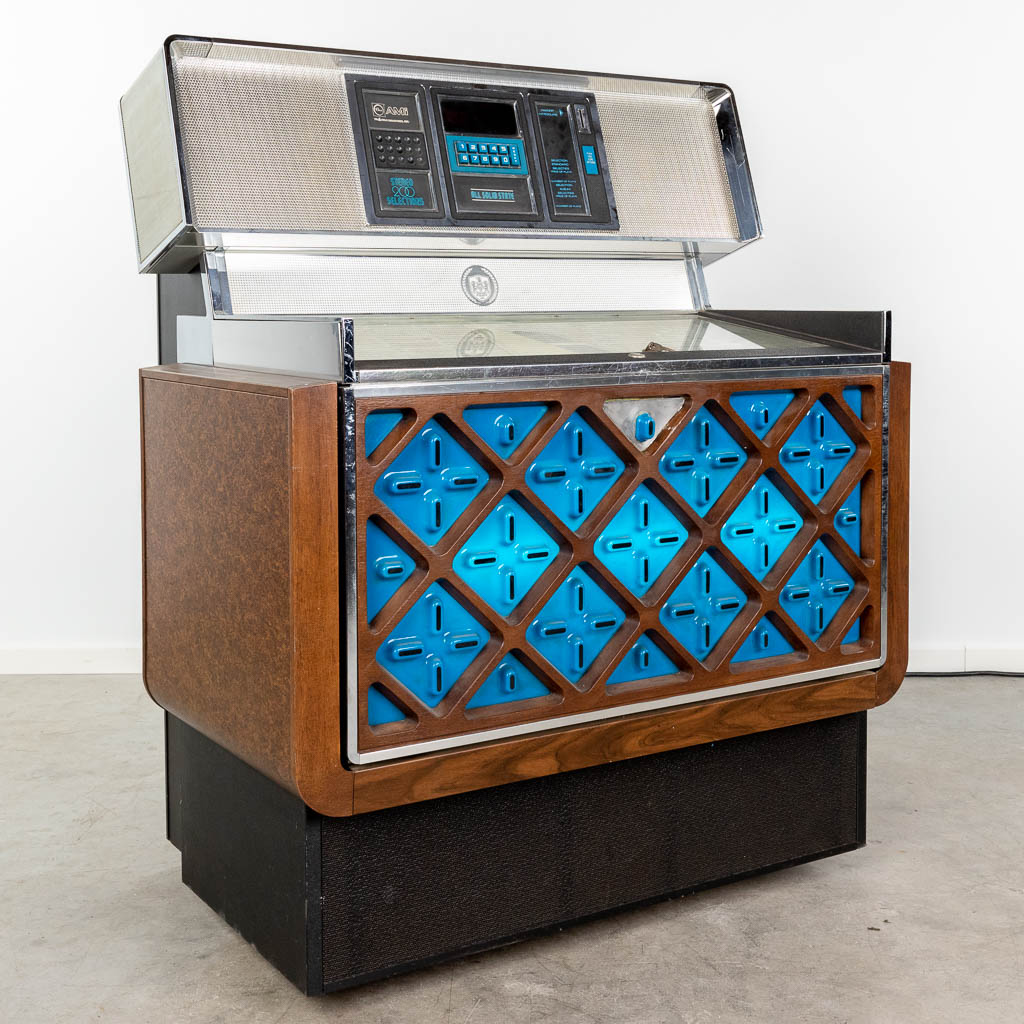 AMI R-81, a vintage jukebox with matching AMI speakers and a control unit. (L:70 x W:106 x H:130 cm - Image 12 of 17