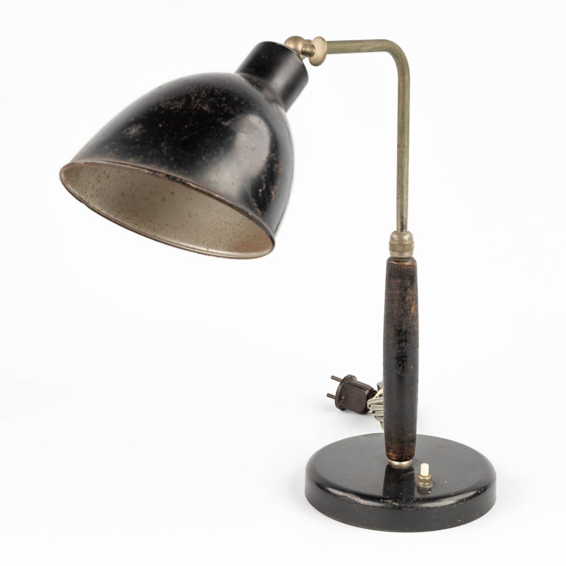 Christian DELL (1893-1974) 'Table lamp' made of metal and wood. (H:37 x D:16 cm)