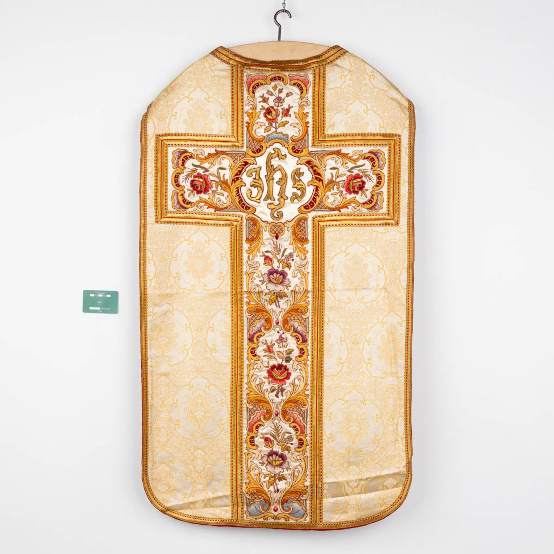 A Roman Chasuble and two Dalmatics, decorated with thick gold thread and embroidery in floral motive - Image 2 of 23